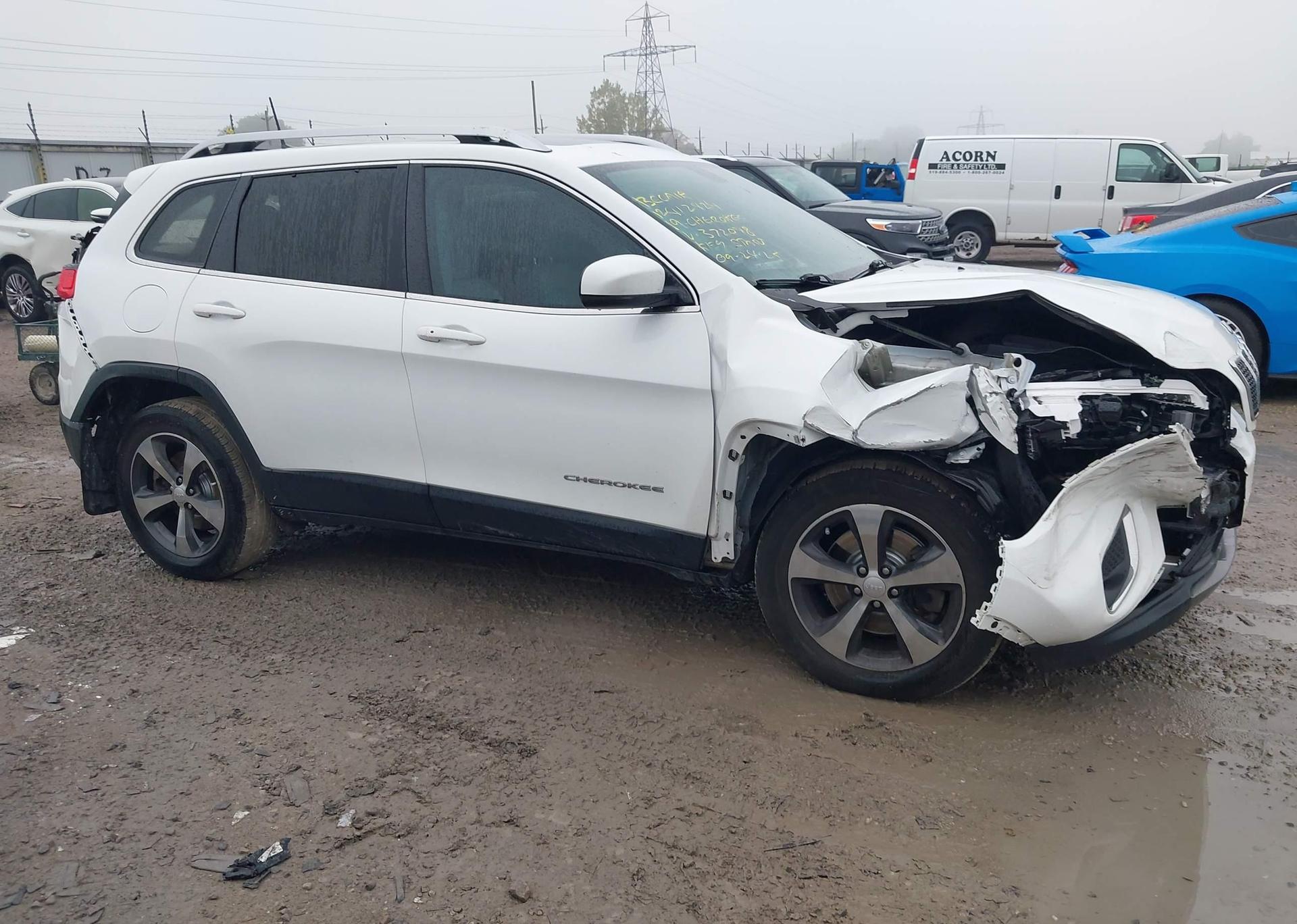 2019 JEEP CHEROKEE