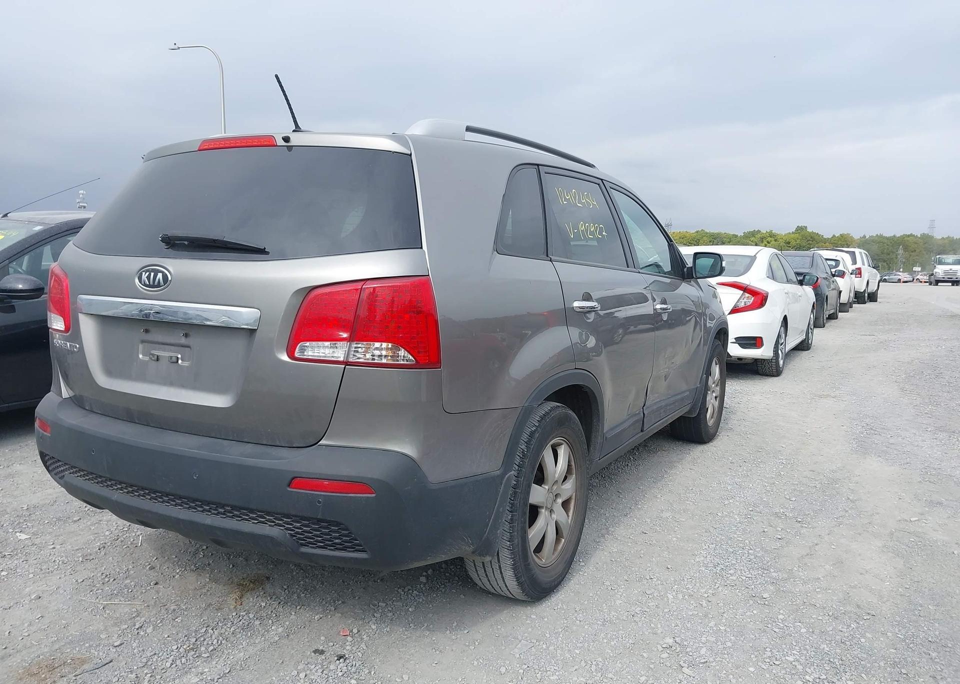 2012 KIA SORENTO