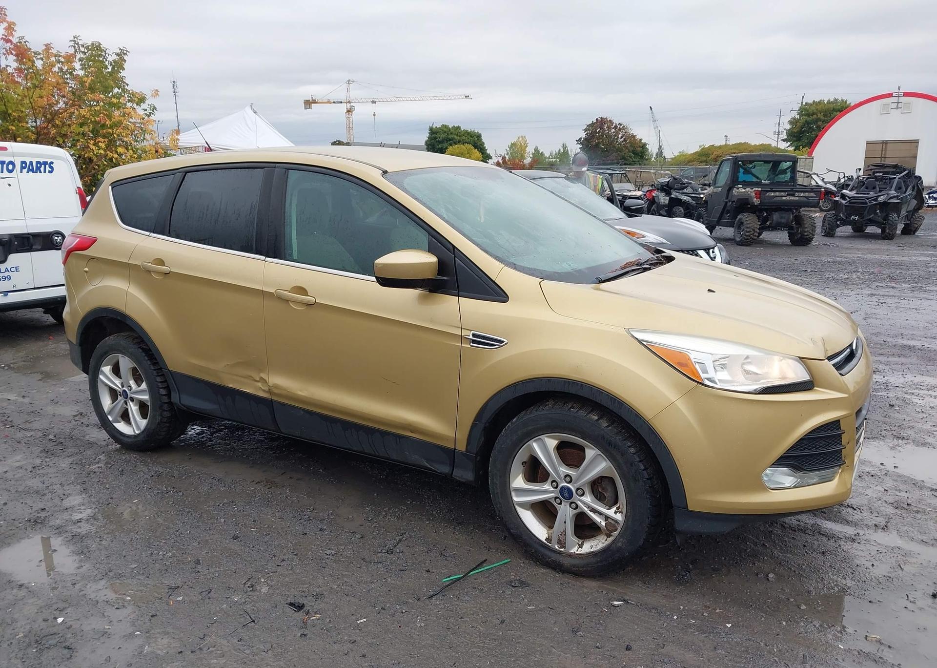 2014 FORD ESCAPE SE
