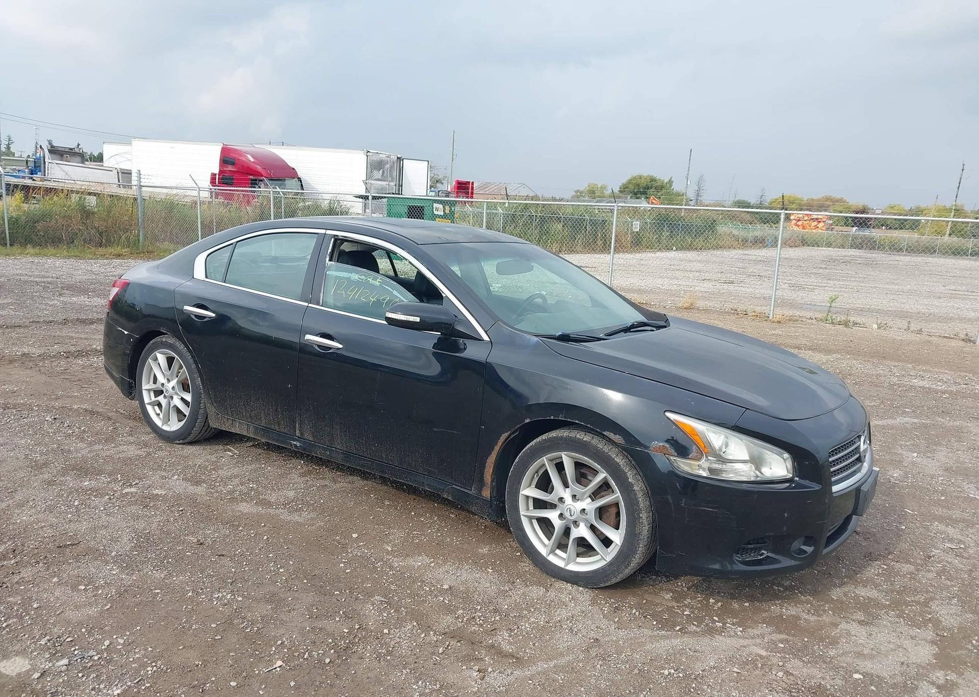 2011 NISSAN MAXIMA S