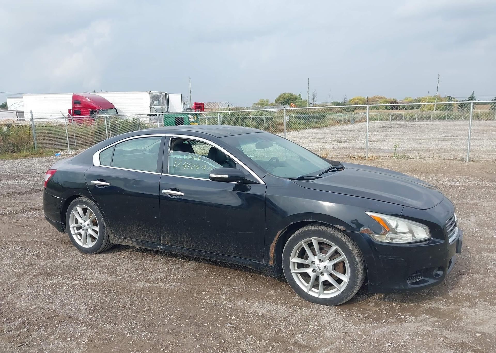 2011 NISSAN MAXIMA S