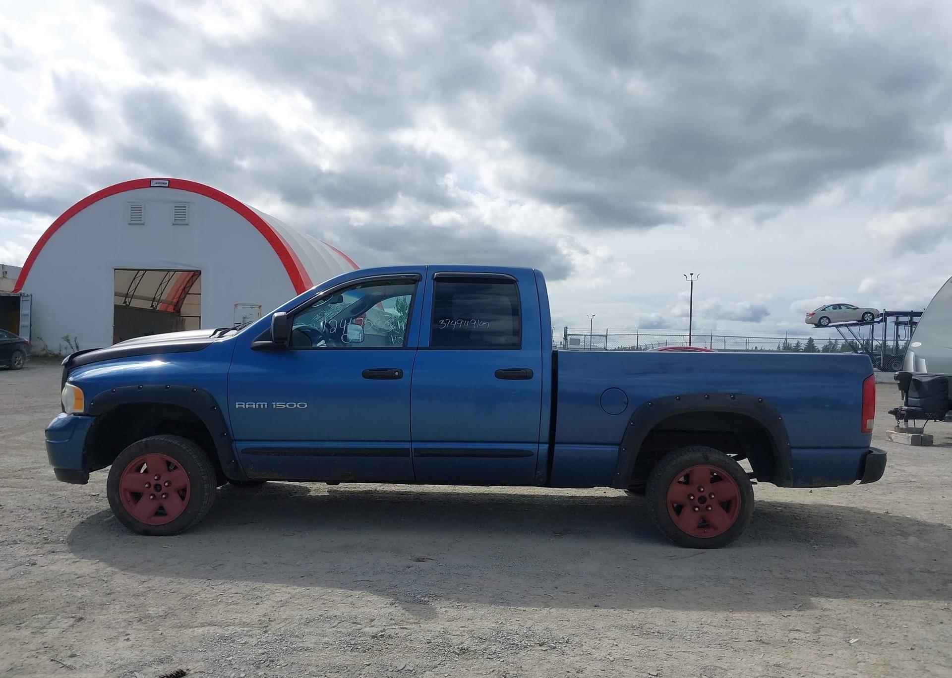 2004 DODGE RAM 1500 SLT