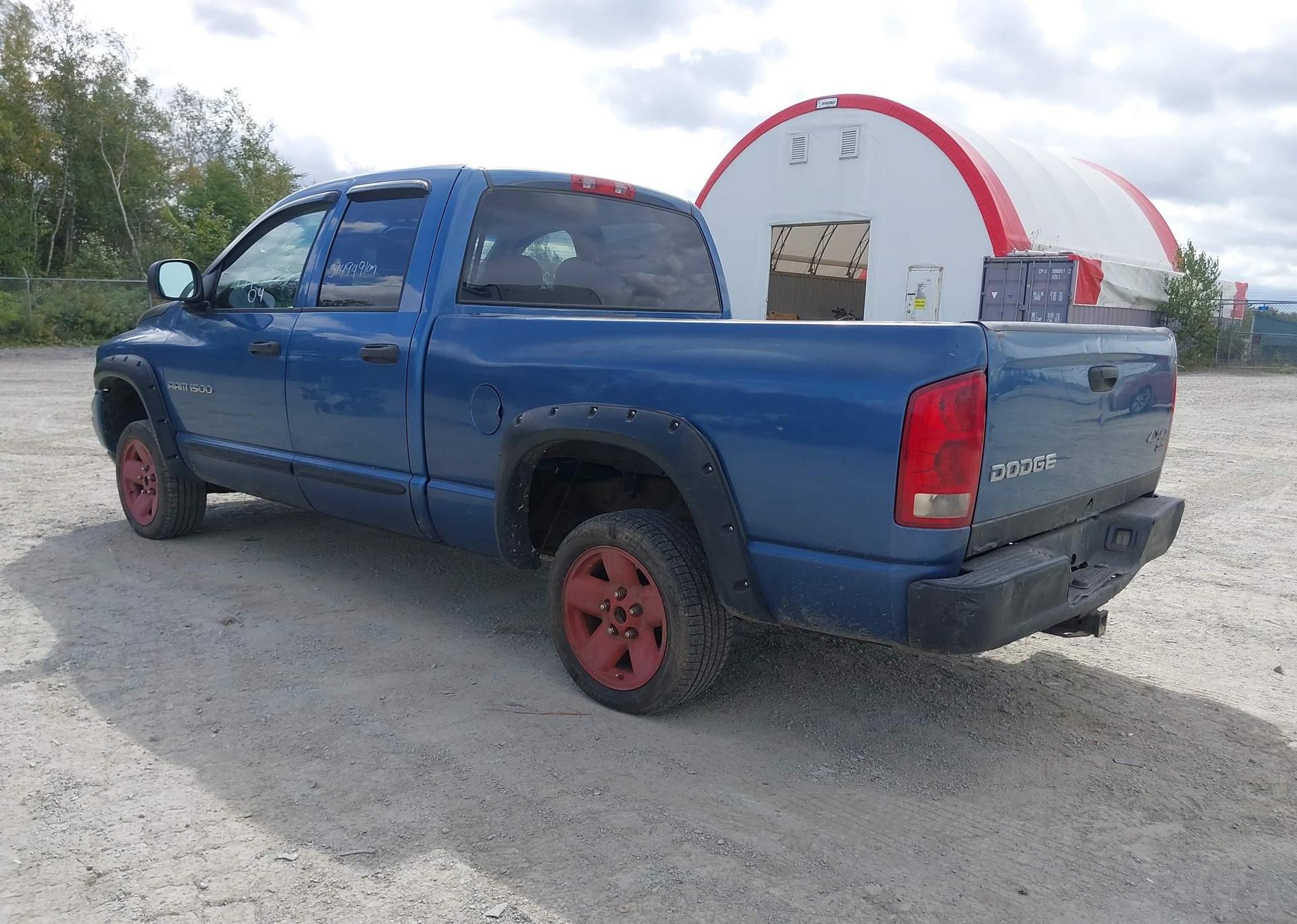 2004 DODGE RAM 1500 SLT