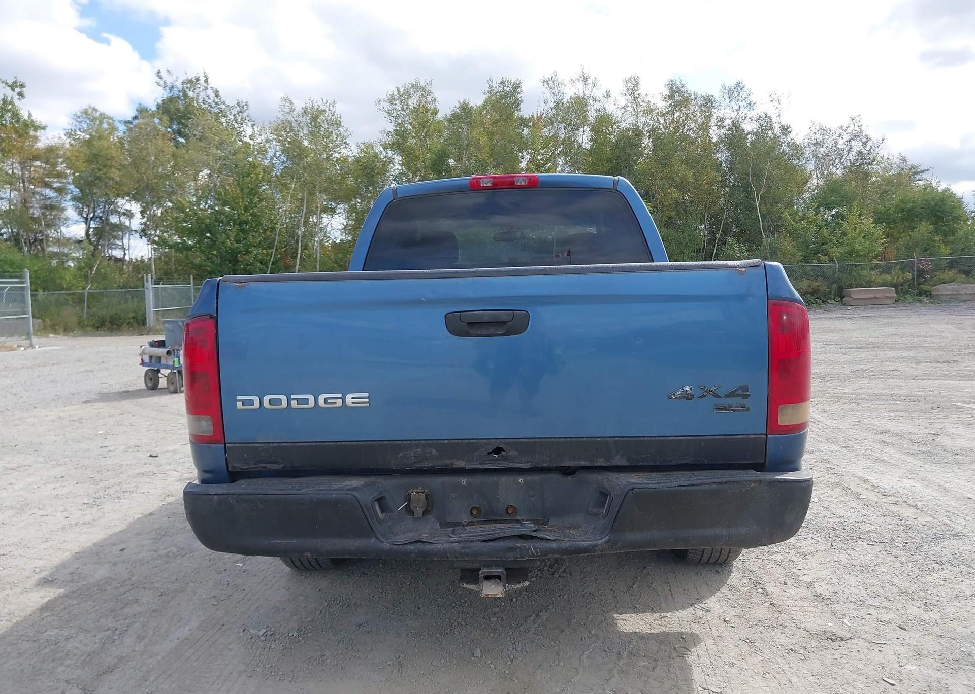 2004 DODGE RAM 1500 SLT
