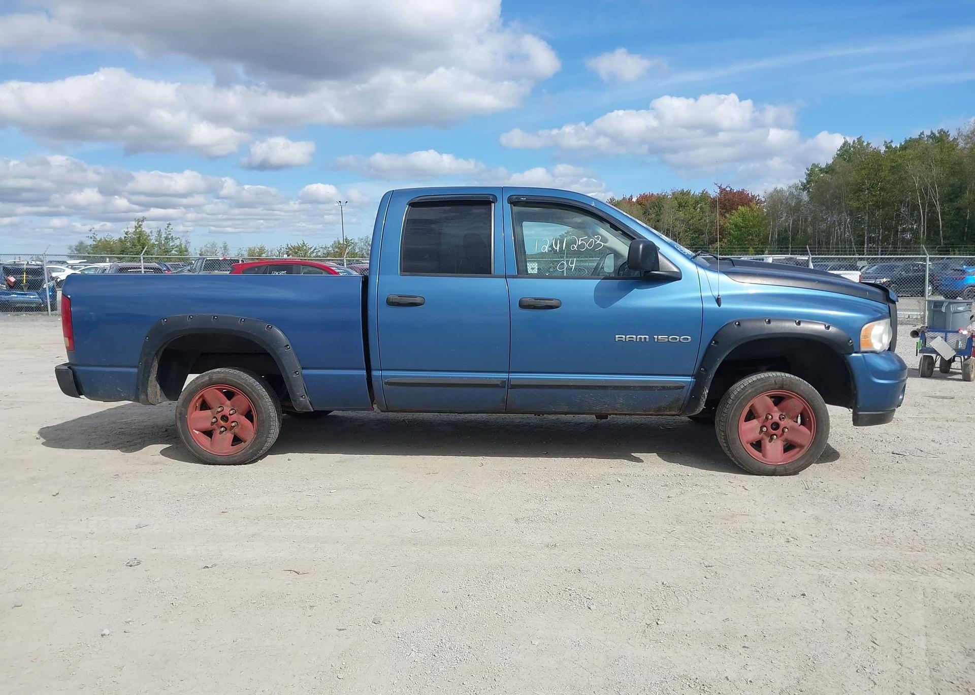 2004 DODGE RAM 1500 SLT