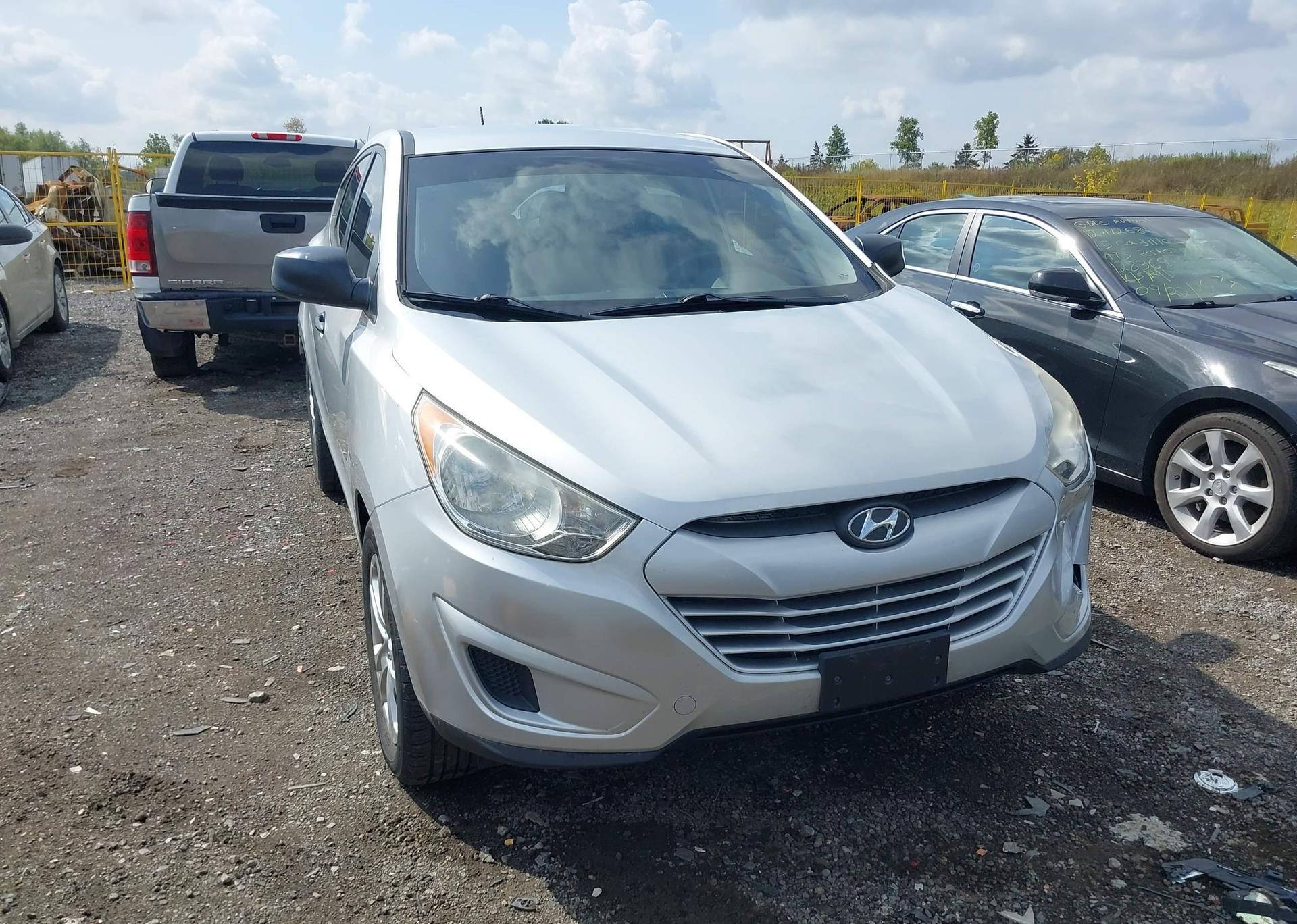 2013 HYUNDAI TUCSON GL