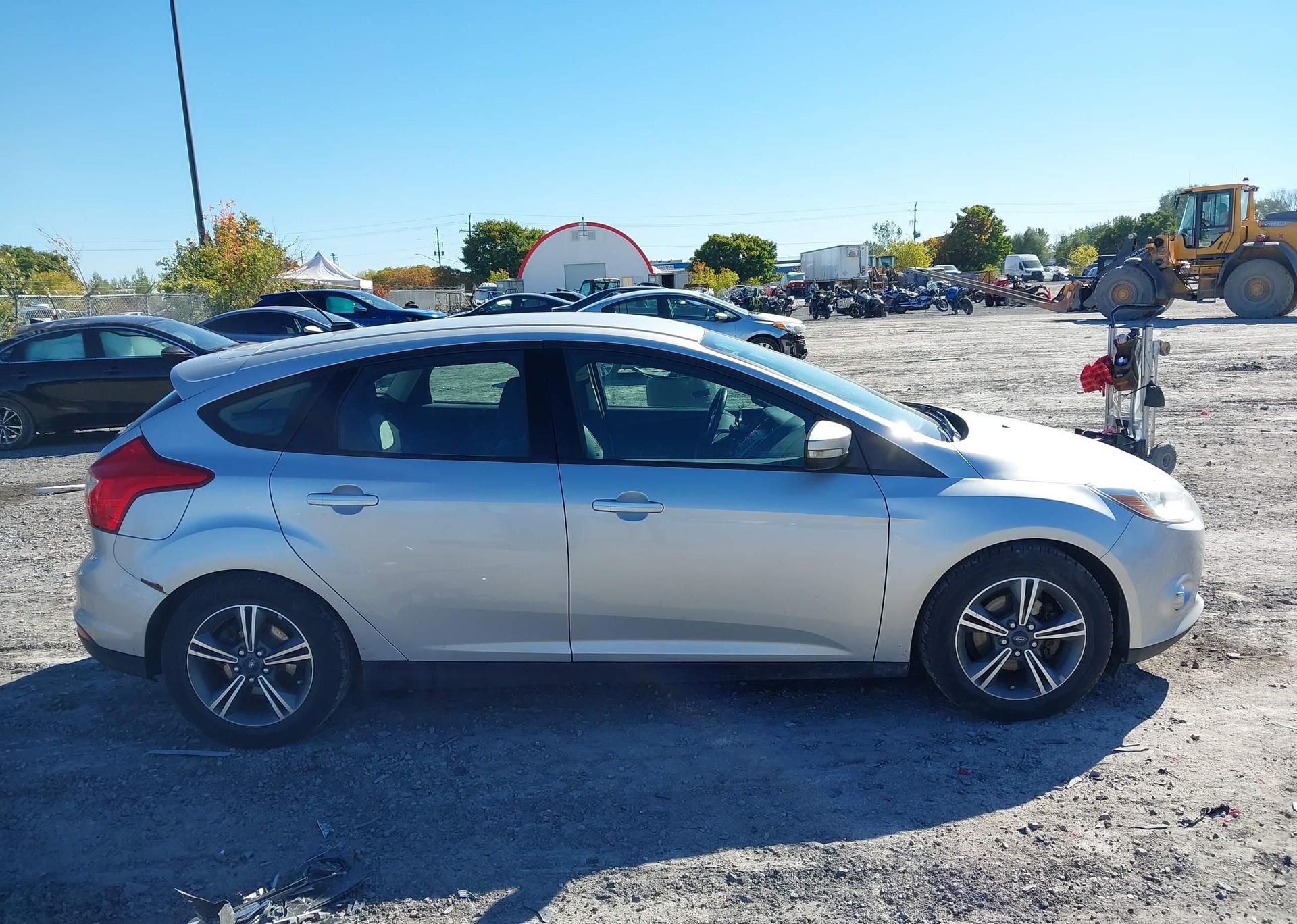 2014 FORD FOCUS SE