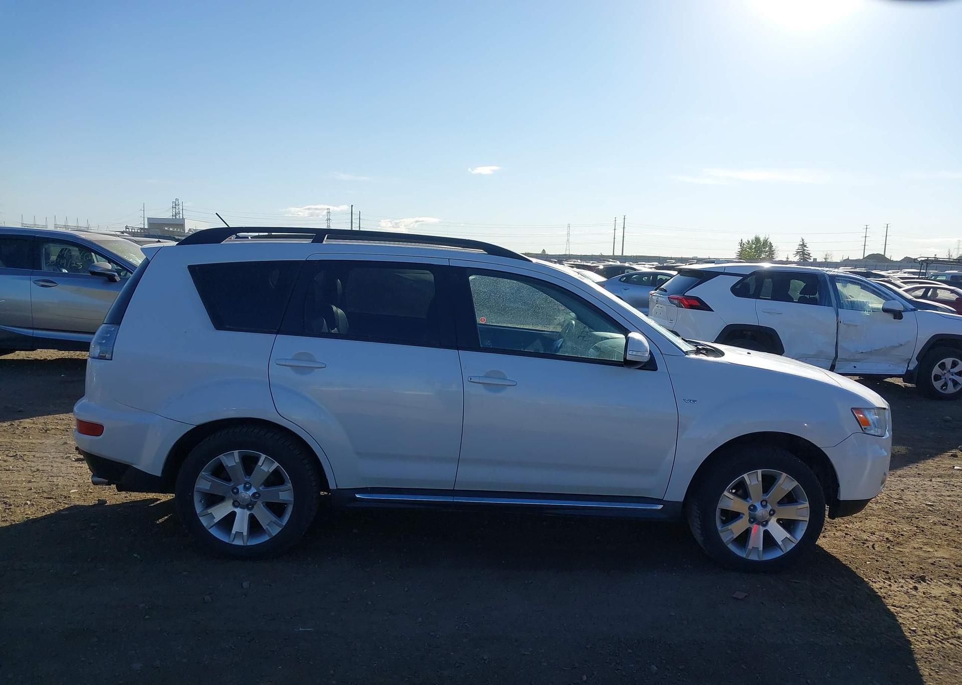 2011 MITSUBISHI OUTLANDER GT