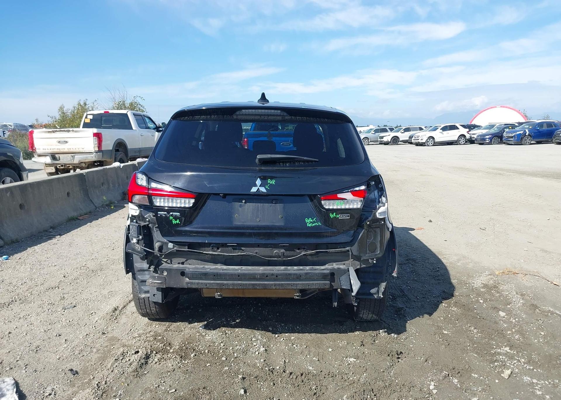 2021 MITSUBISHI RVR SE