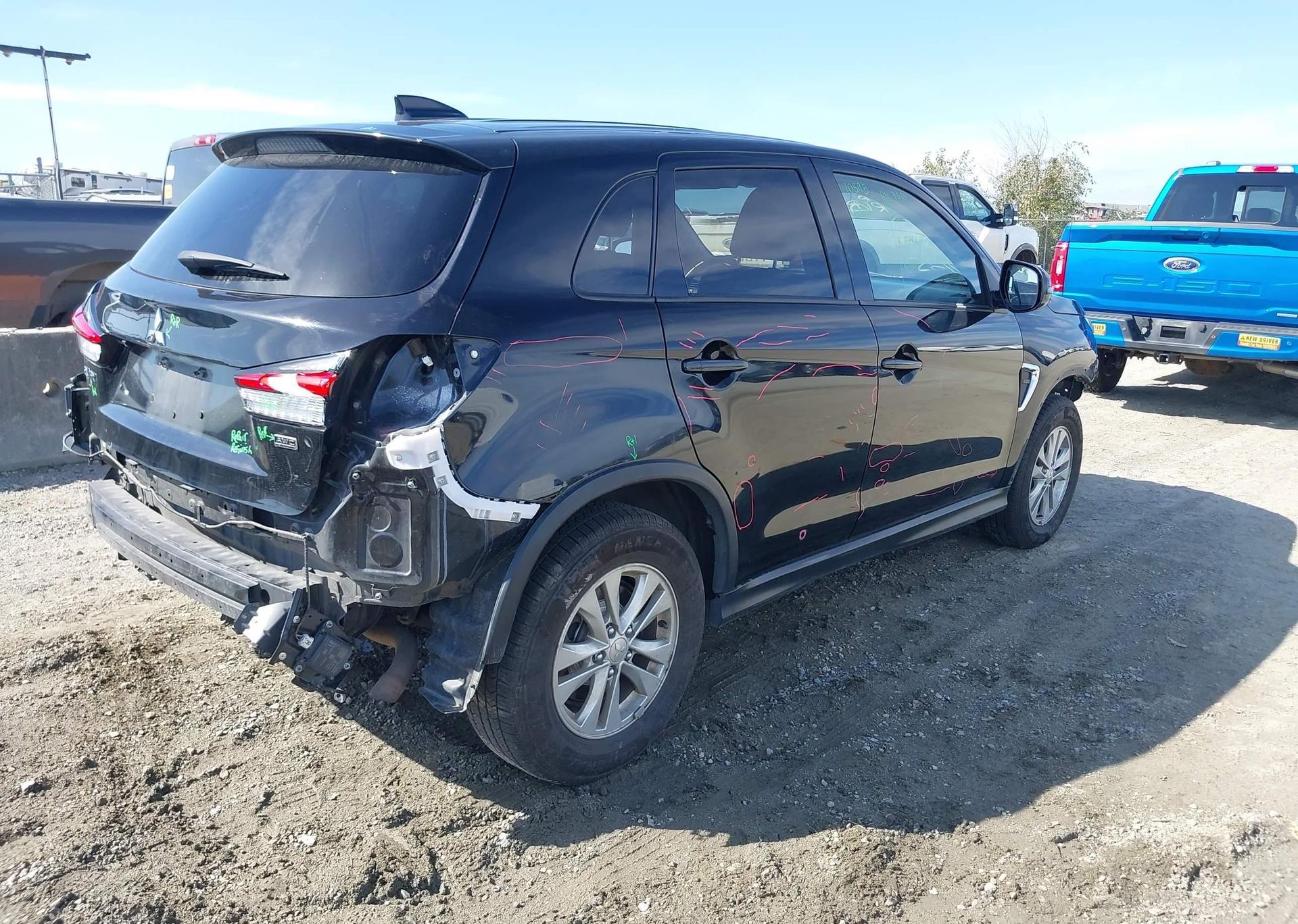 2021 MITSUBISHI RVR SE
