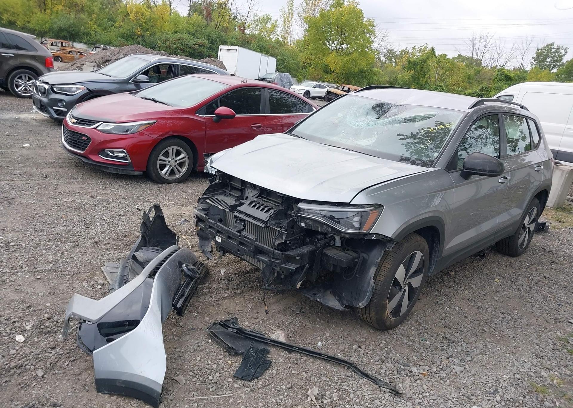 2025 VOLKSWAGEN TAOS S