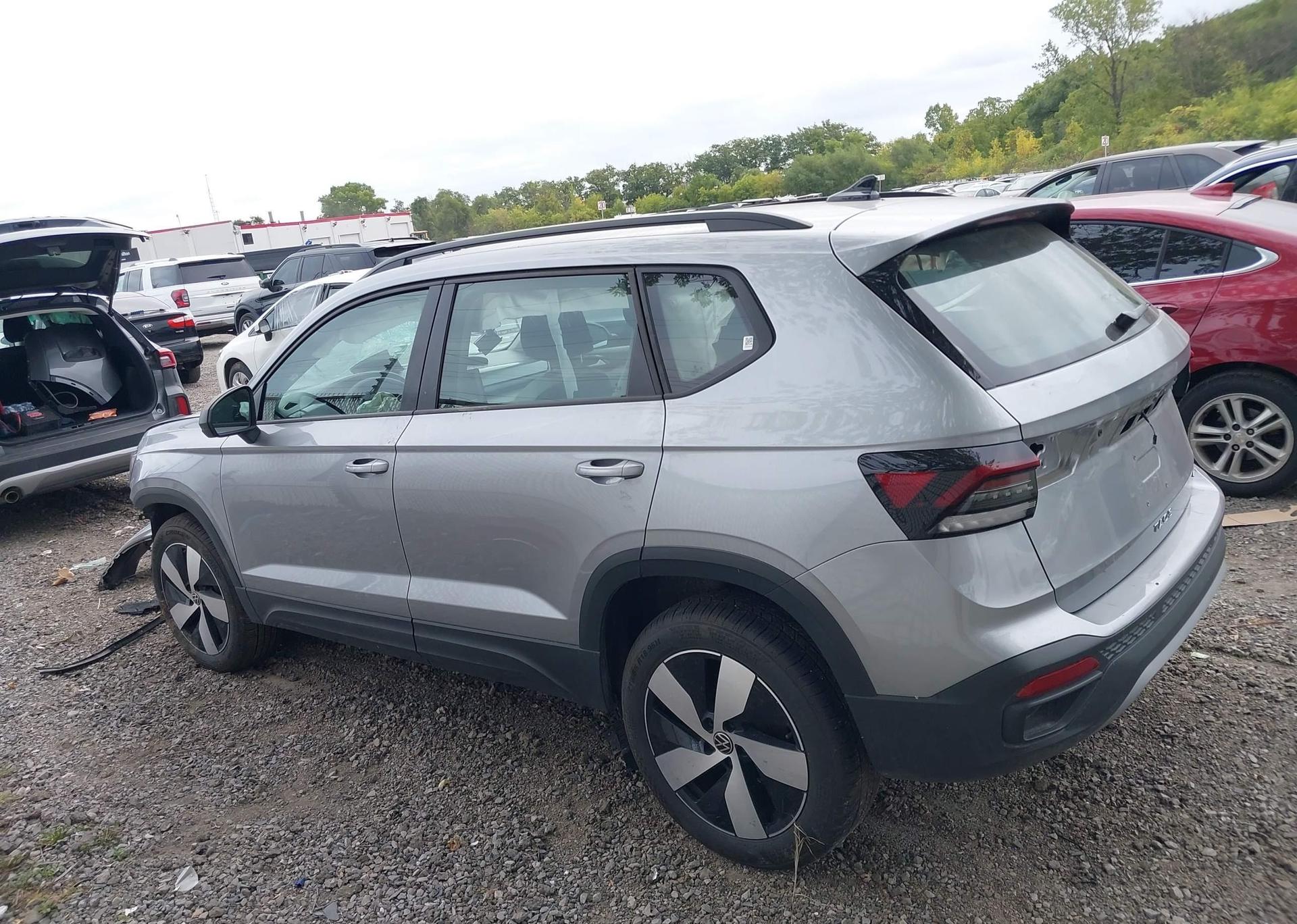 2025 VOLKSWAGEN TAOS S