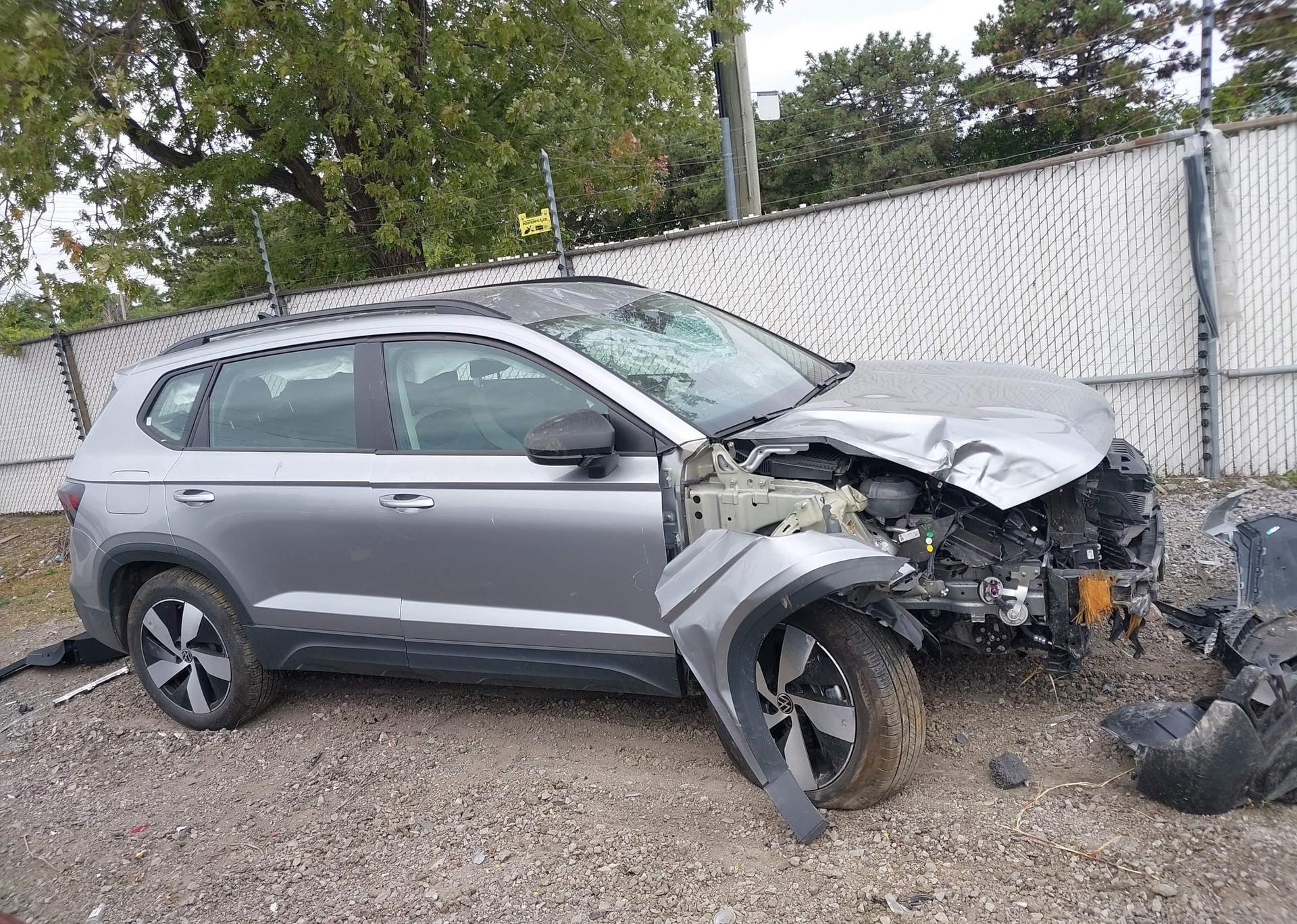 2025 VOLKSWAGEN TAOS S