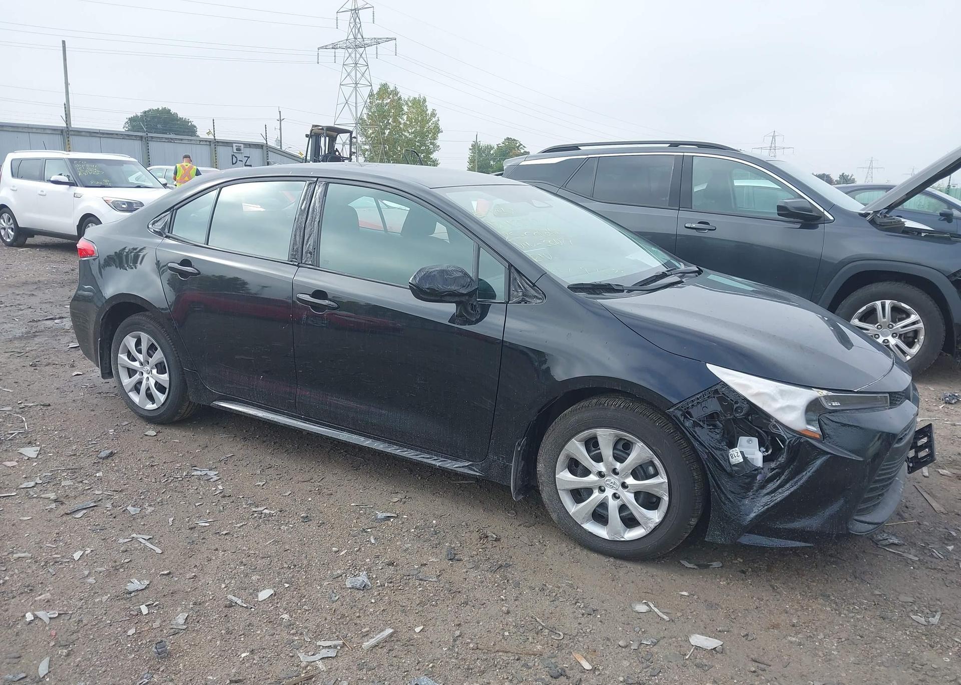 2025 TOYOTA COROLLA LE