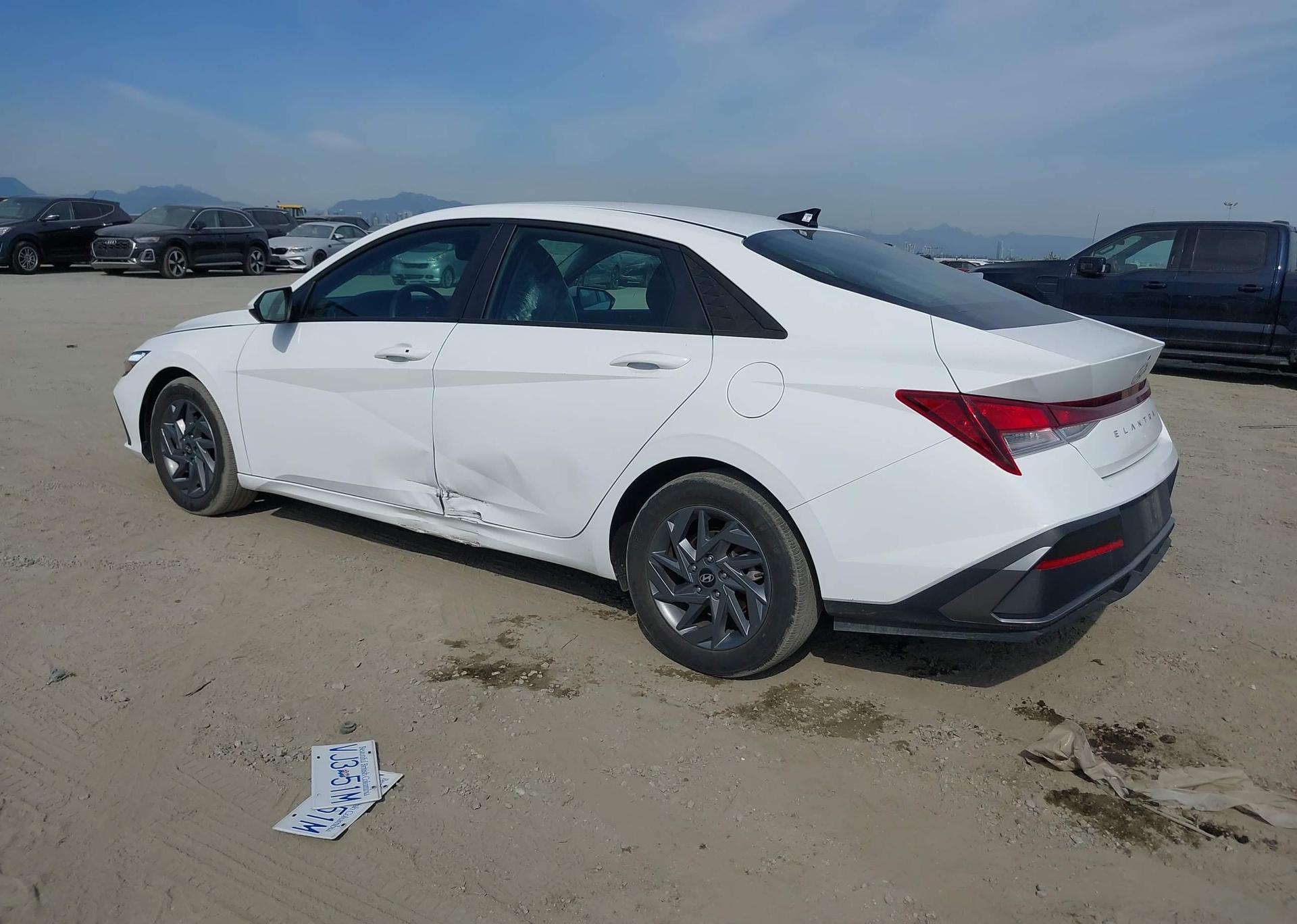 2024 HYUNDAI ELANTRA PREFERRED