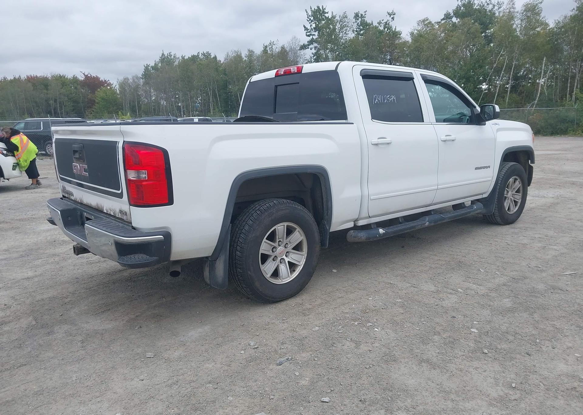 2015 GMC SIERRA 1500 SLE