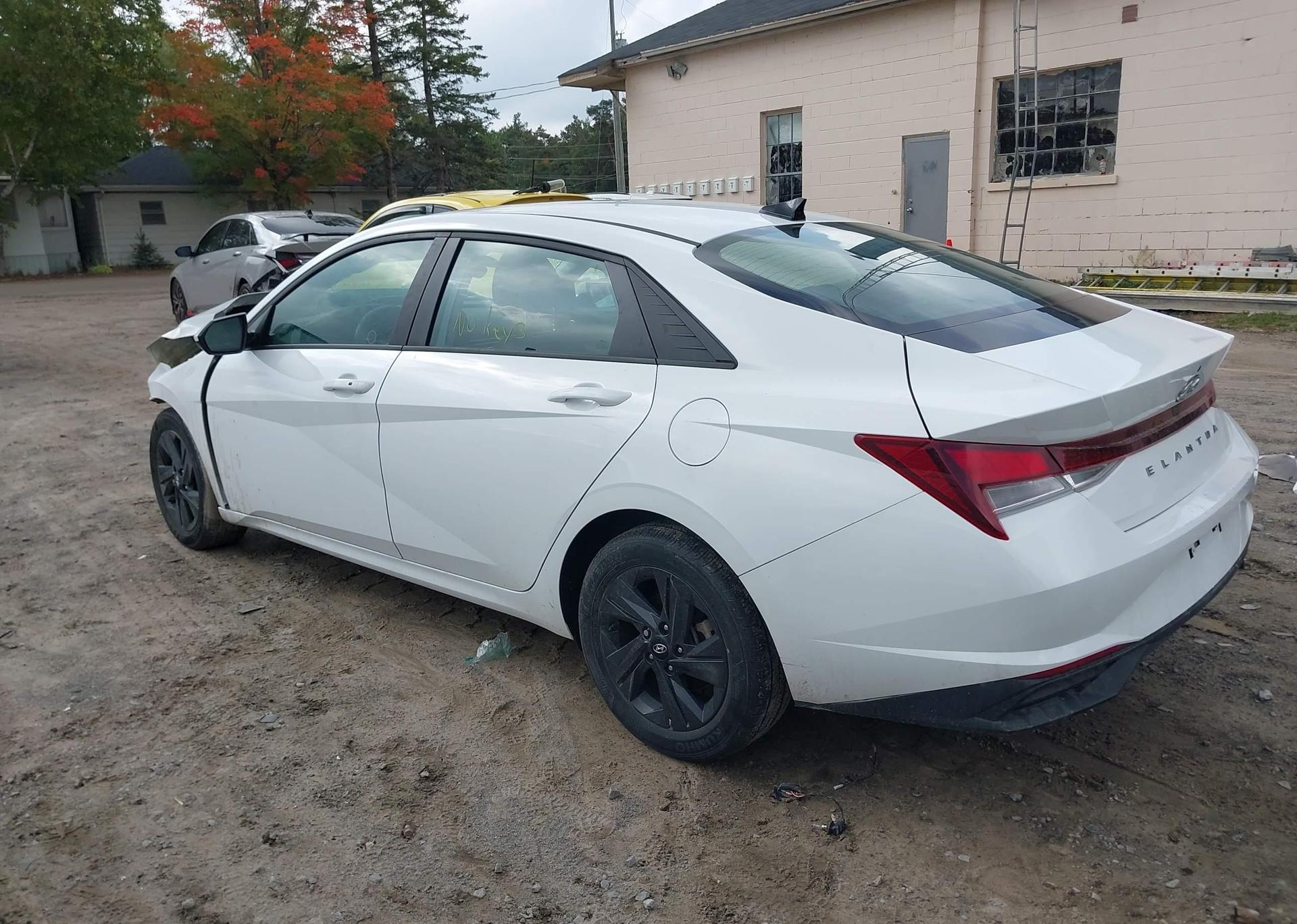 2022 HYUNDAI ELANTRA PREFERRED IVT