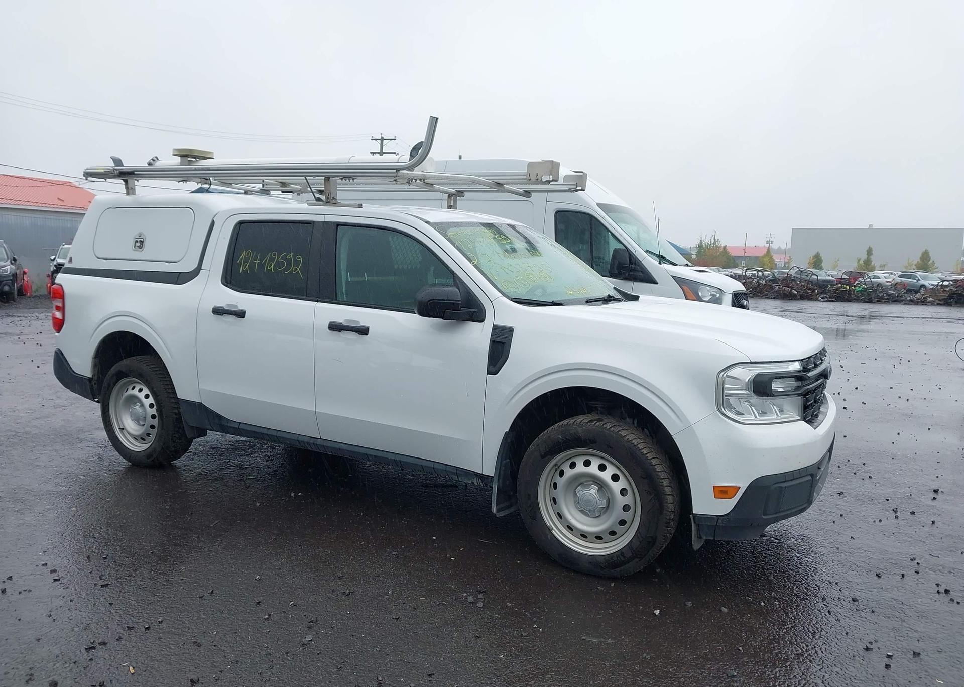 2022 FORD MAVERICK XL