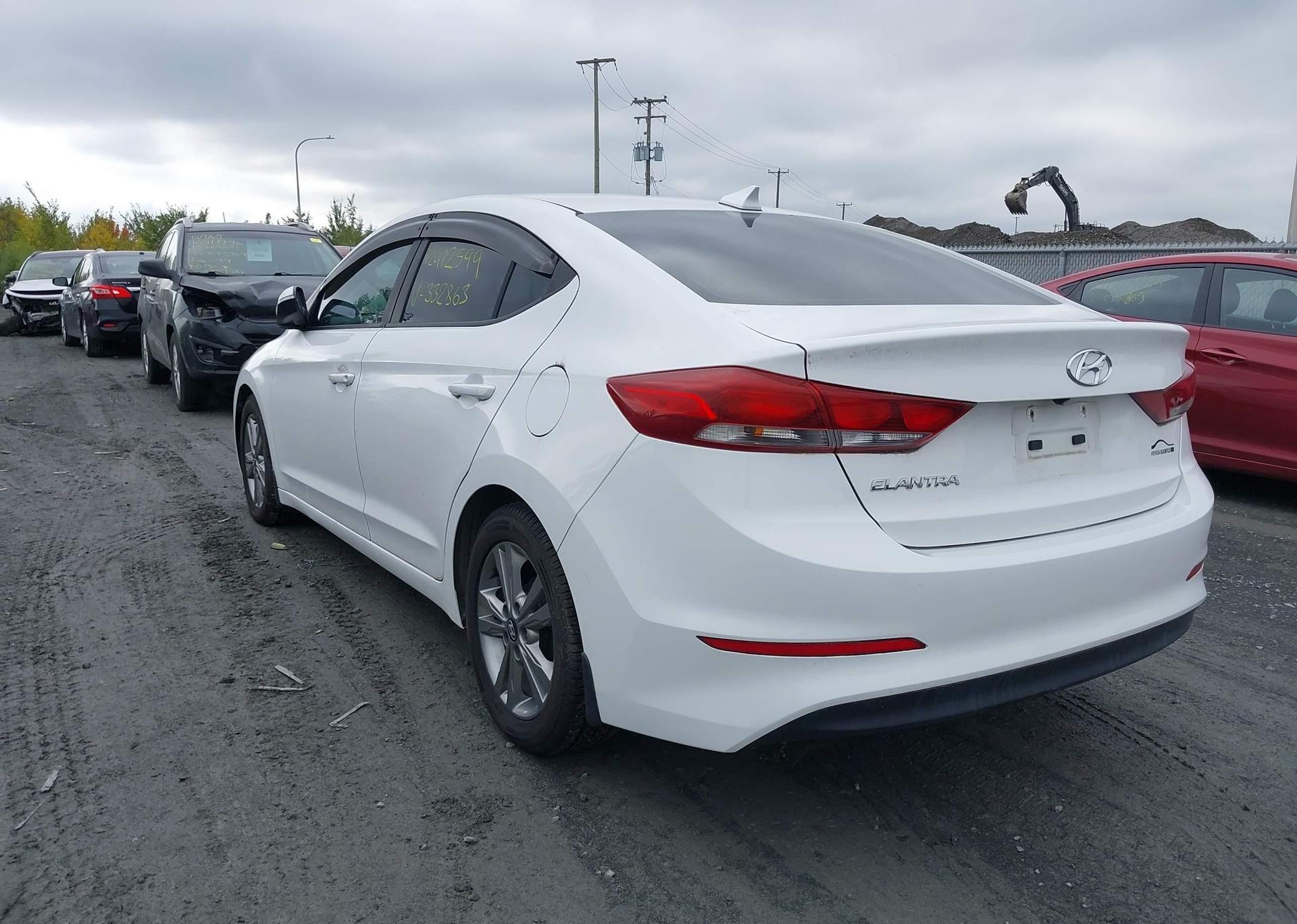 2017 HYUNDAI ELANTRA GL