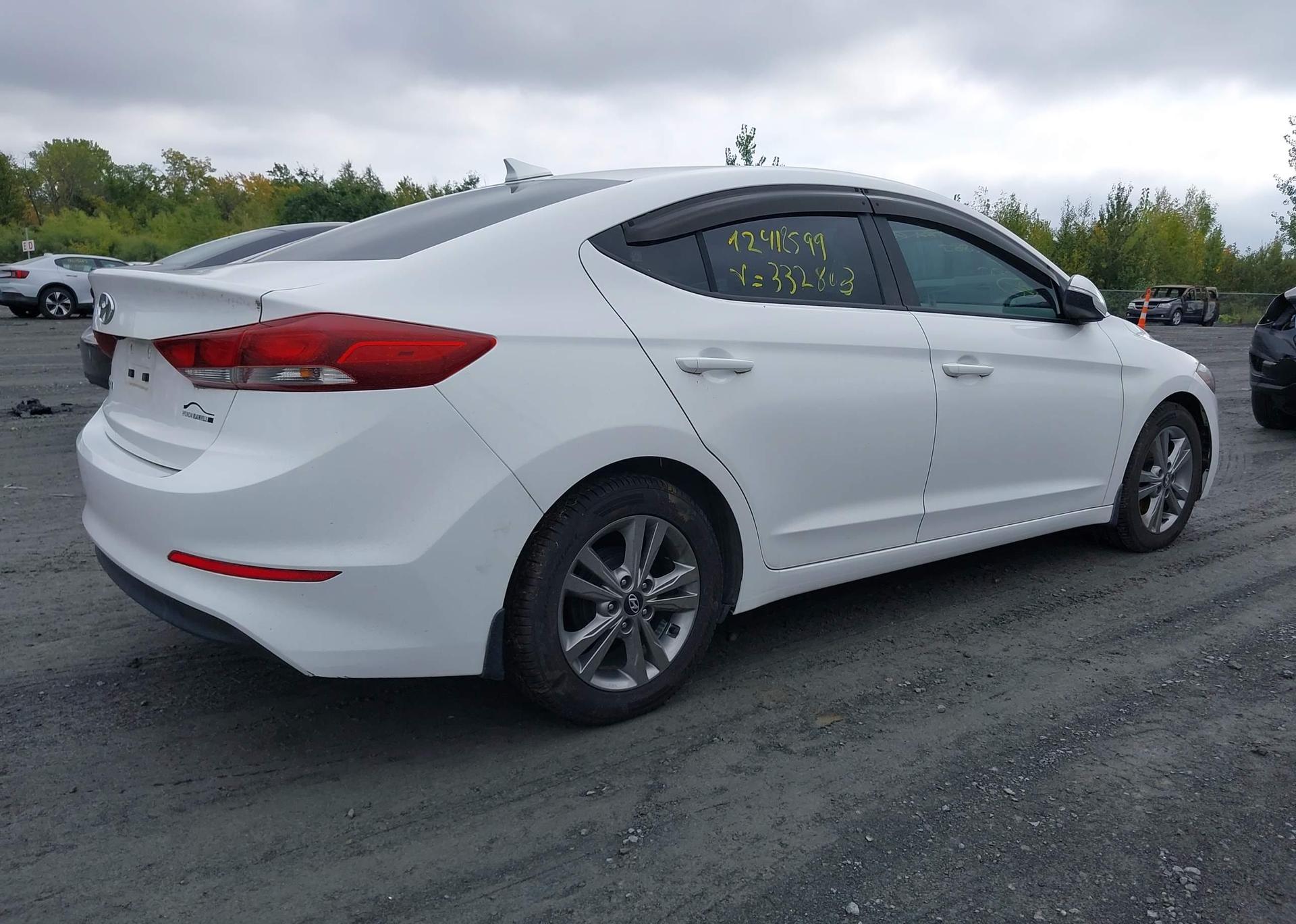 2017 HYUNDAI ELANTRA GL