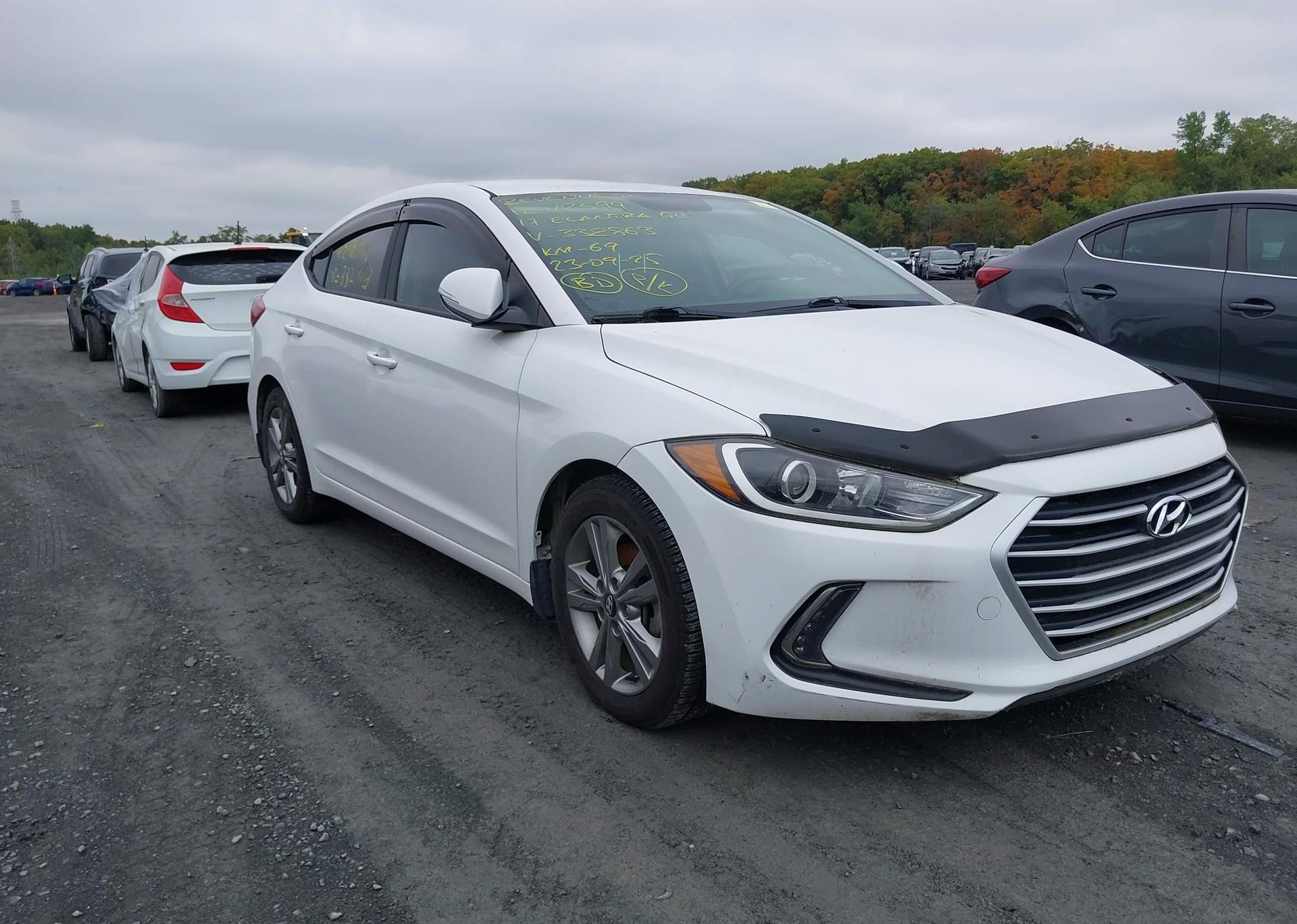 2017 HYUNDAI ELANTRA GL