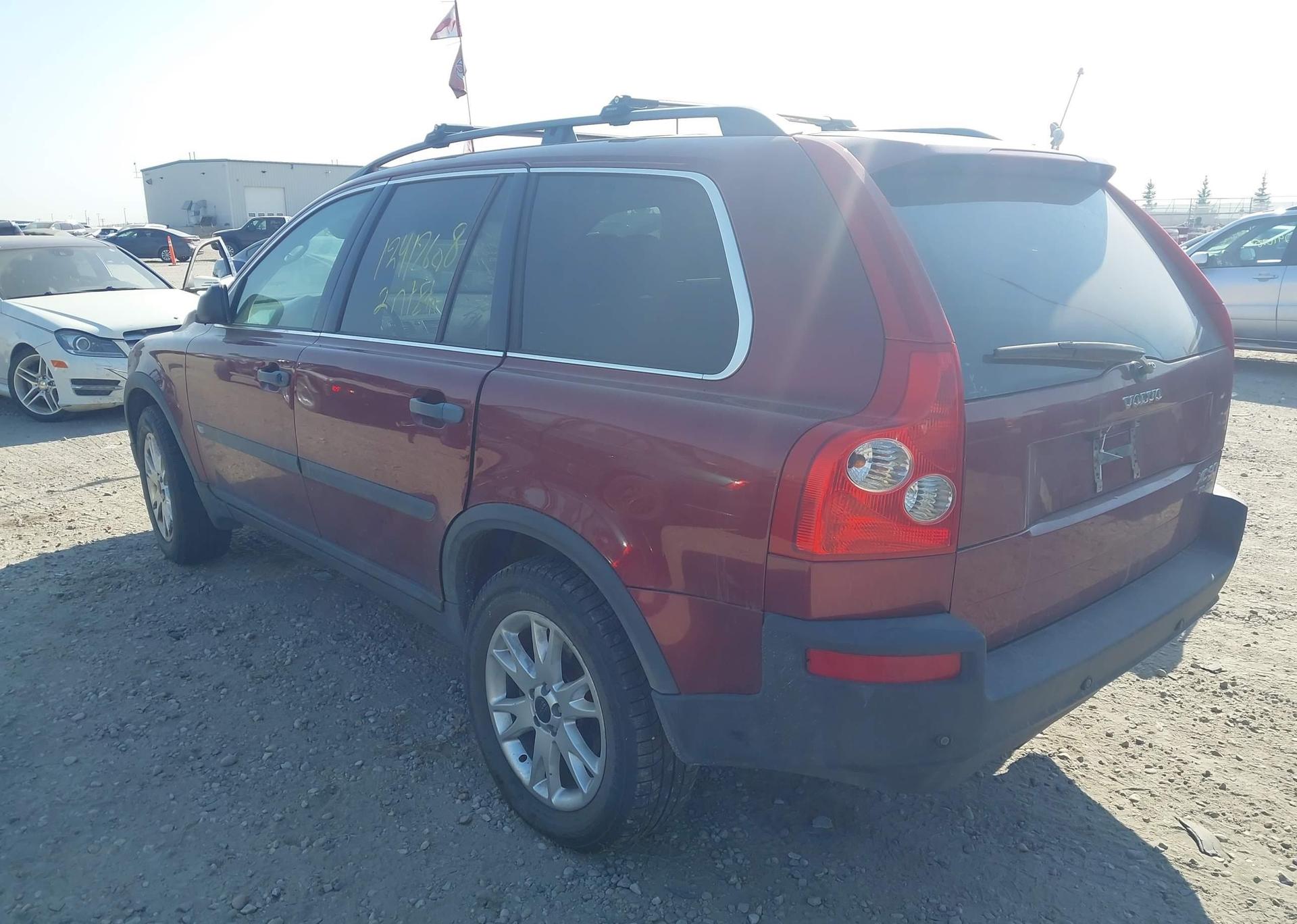 2004 VOLVO XC90 T6