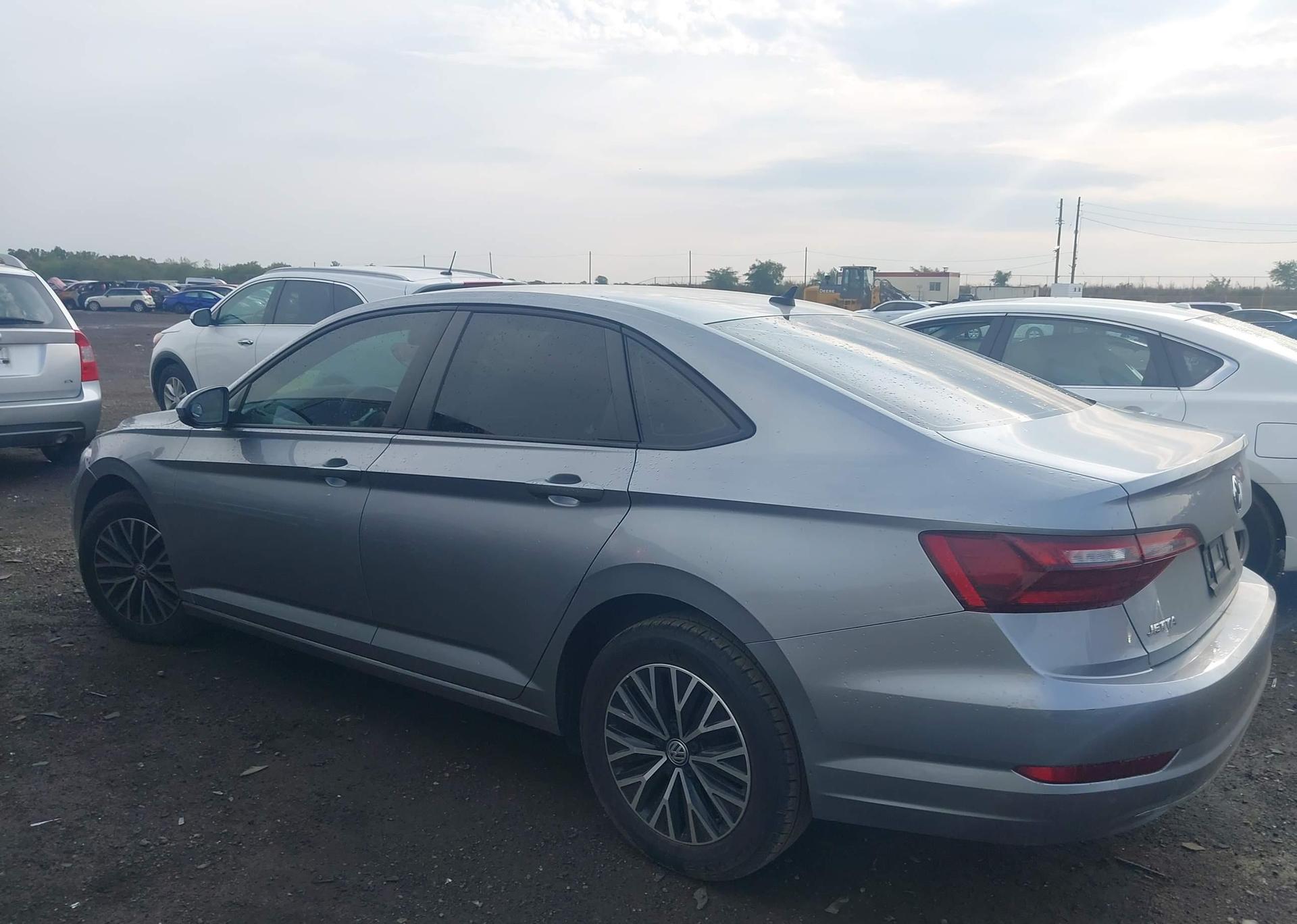 2021 VOLKSWAGEN JETTA