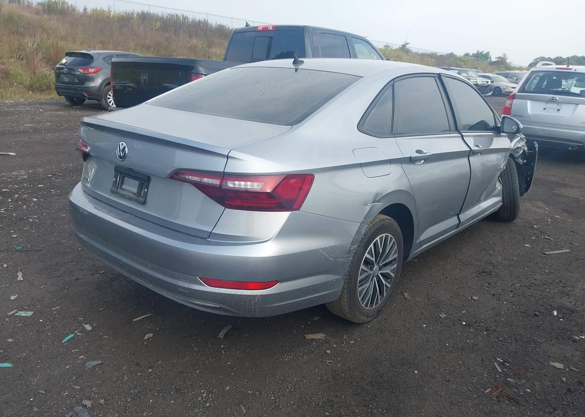 2021 VOLKSWAGEN JETTA