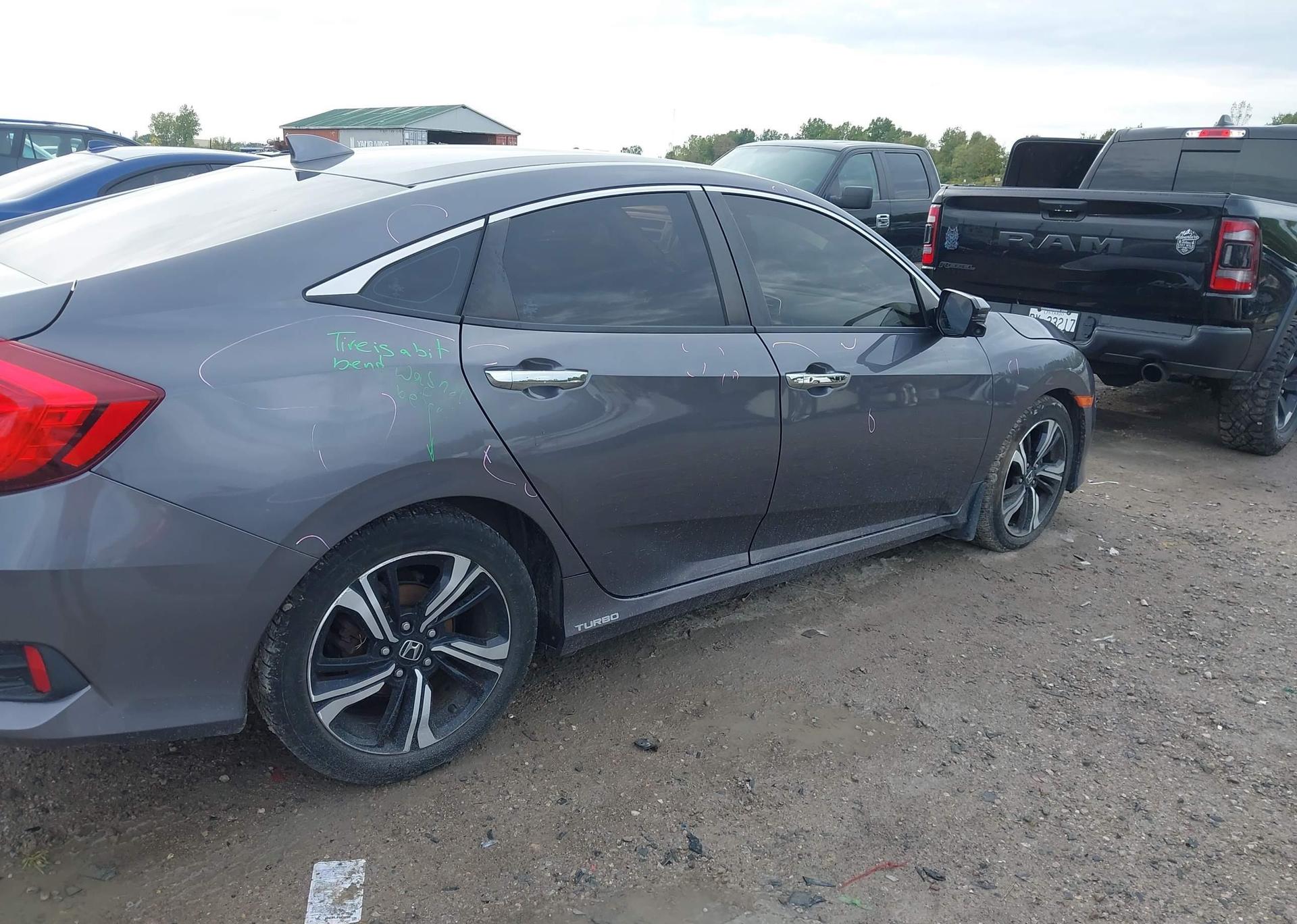 2016 HONDA Civic touring