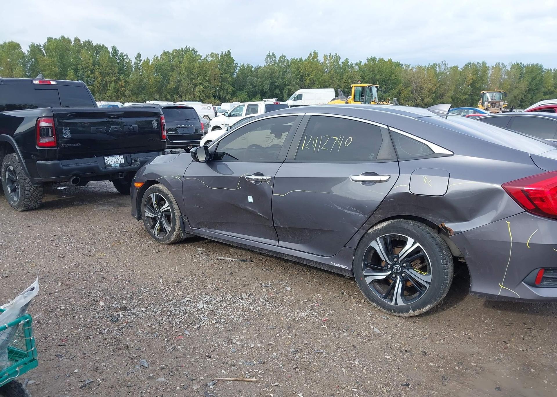 2016 HONDA Civic touring
