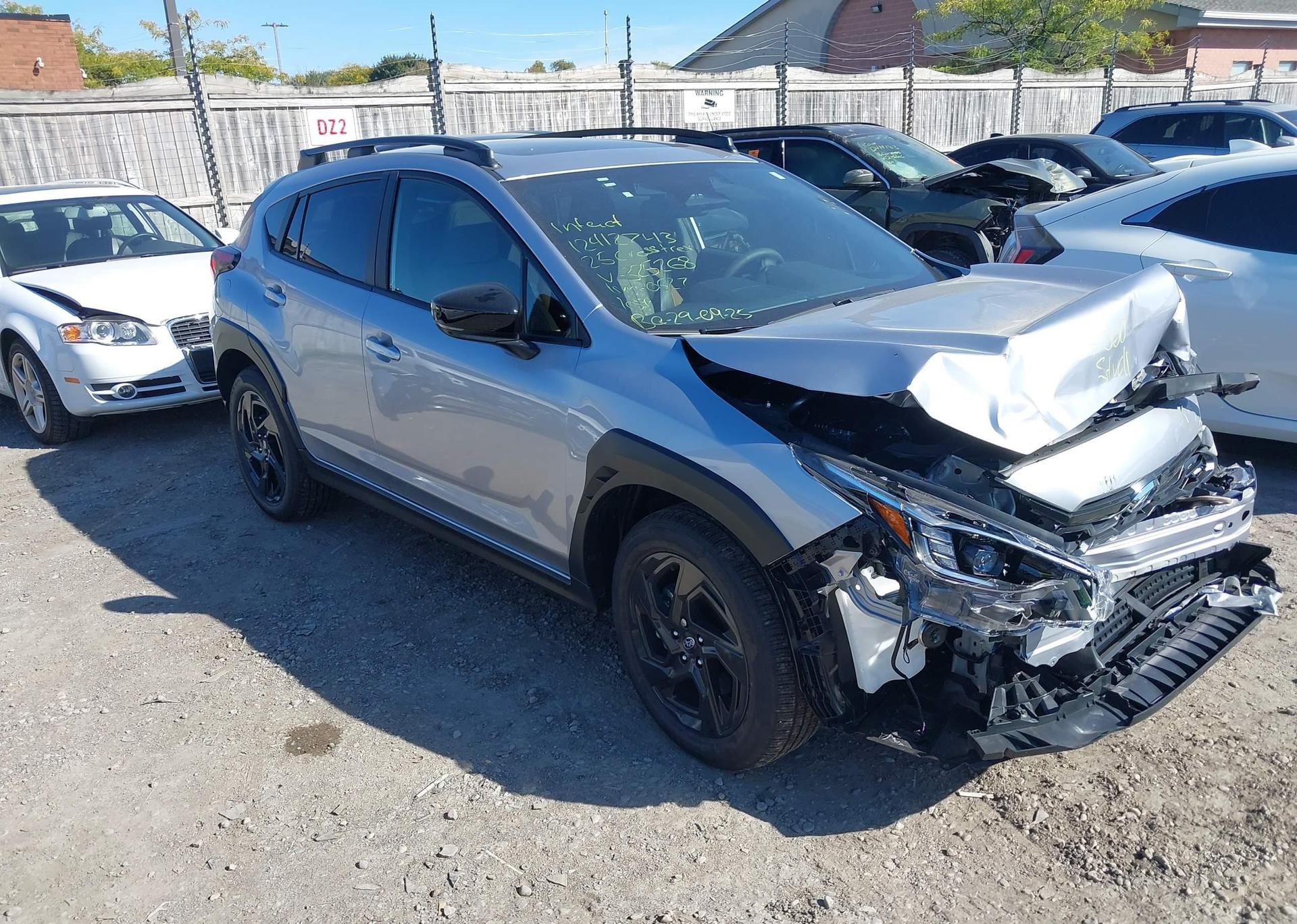 2025 SUBARU CROSSTREK ONYX