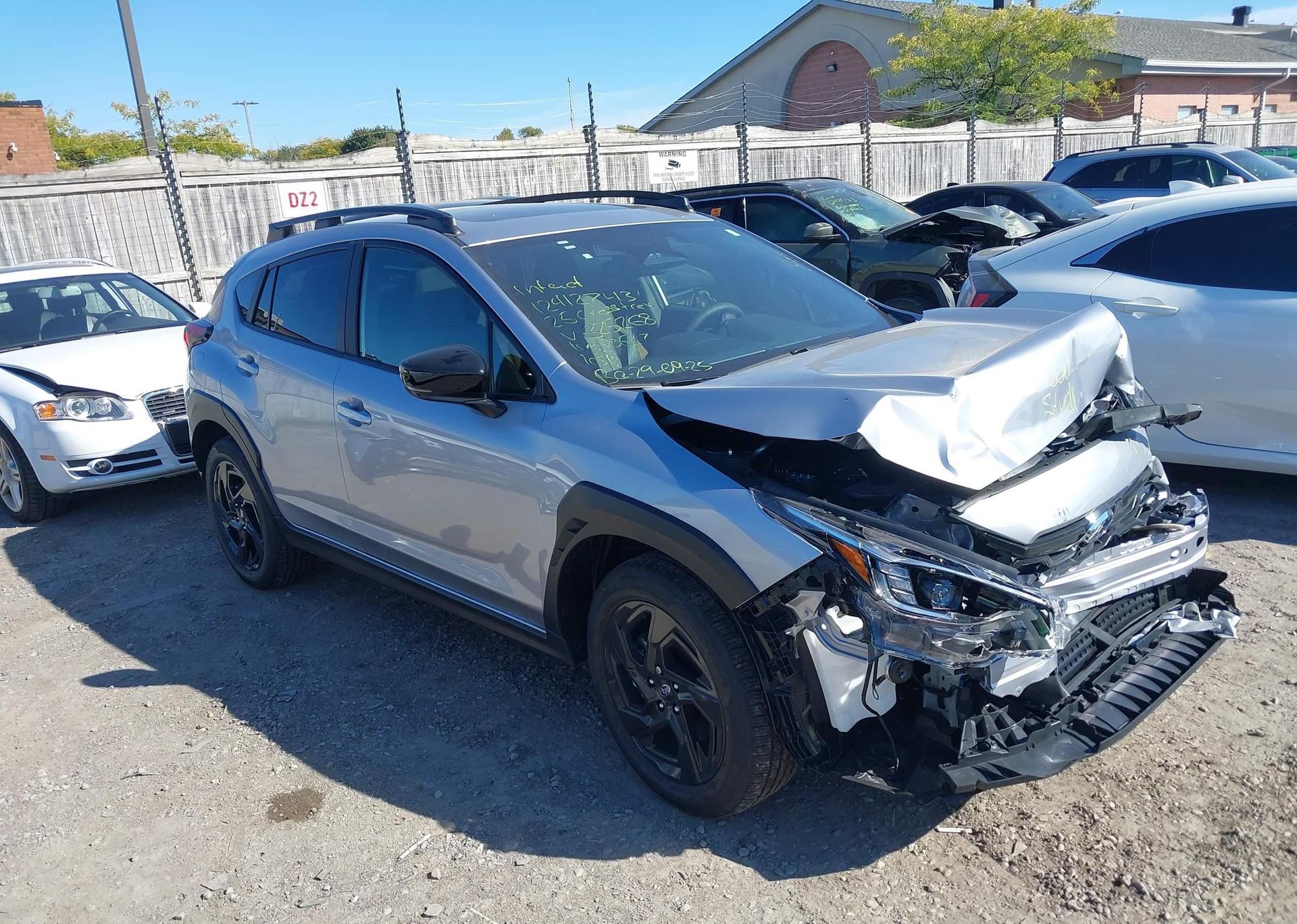 2025 SUBARU CROSSTREK ONYX