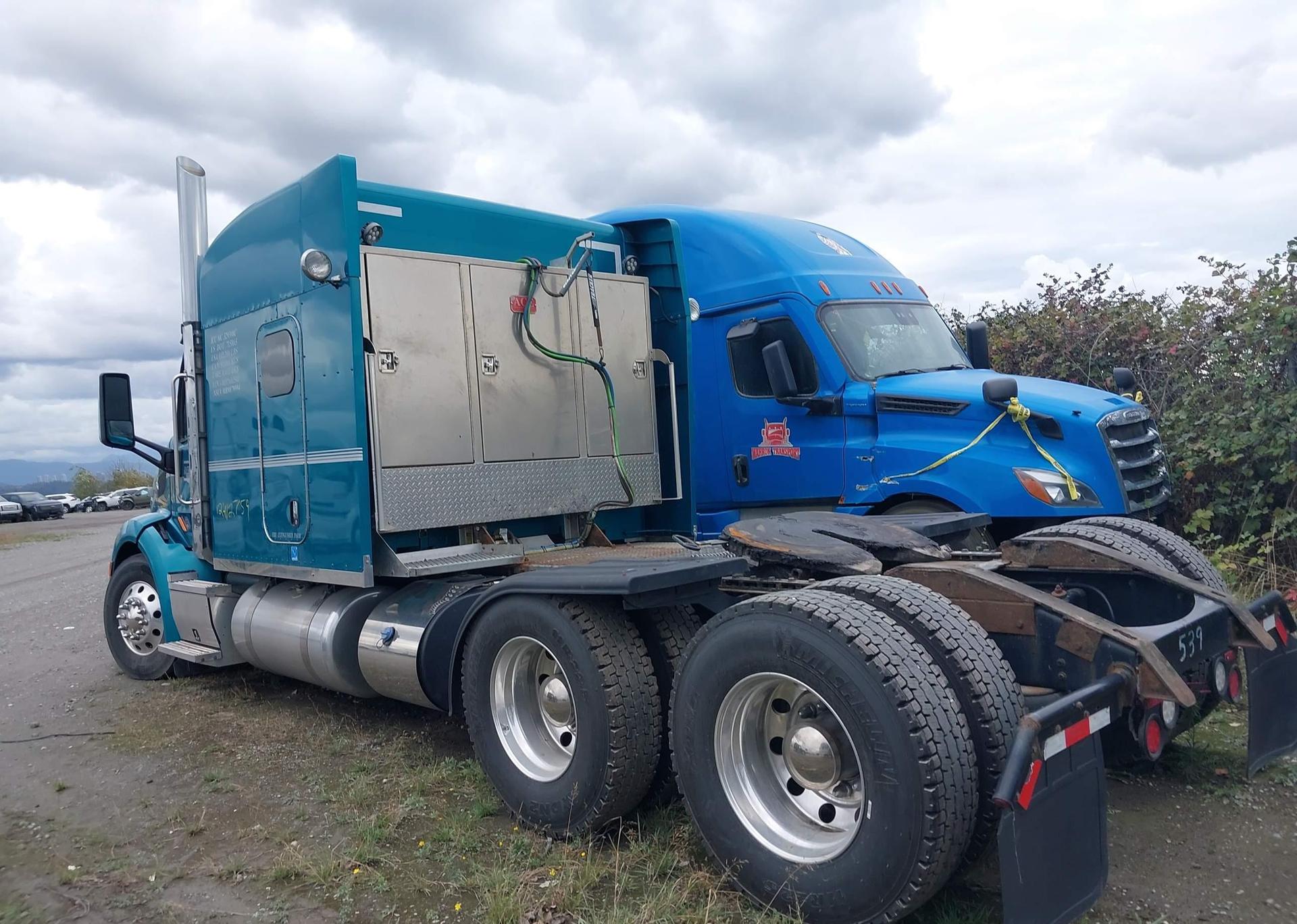 2021 PETERBILT 579