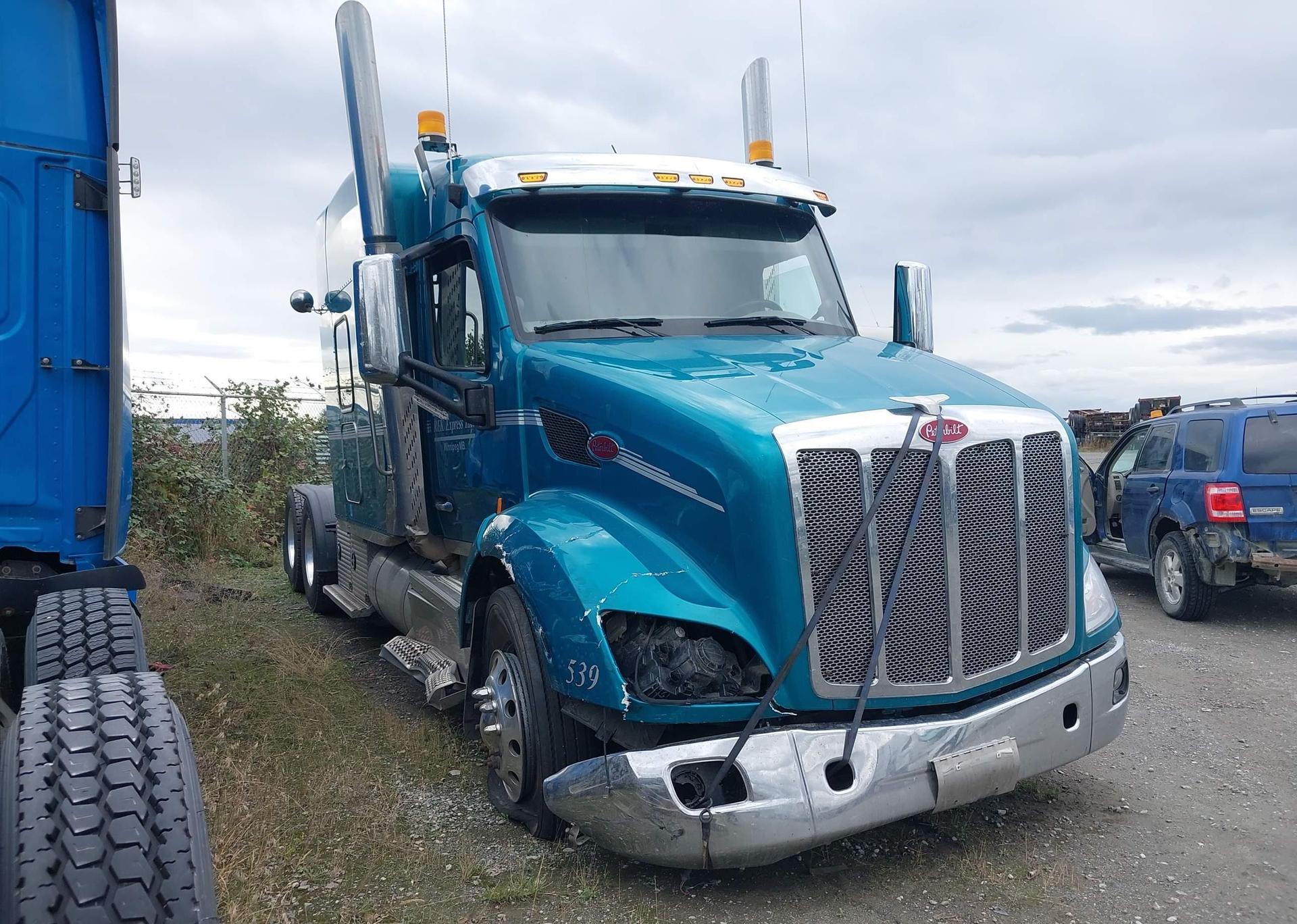 2021 PETERBILT 579
