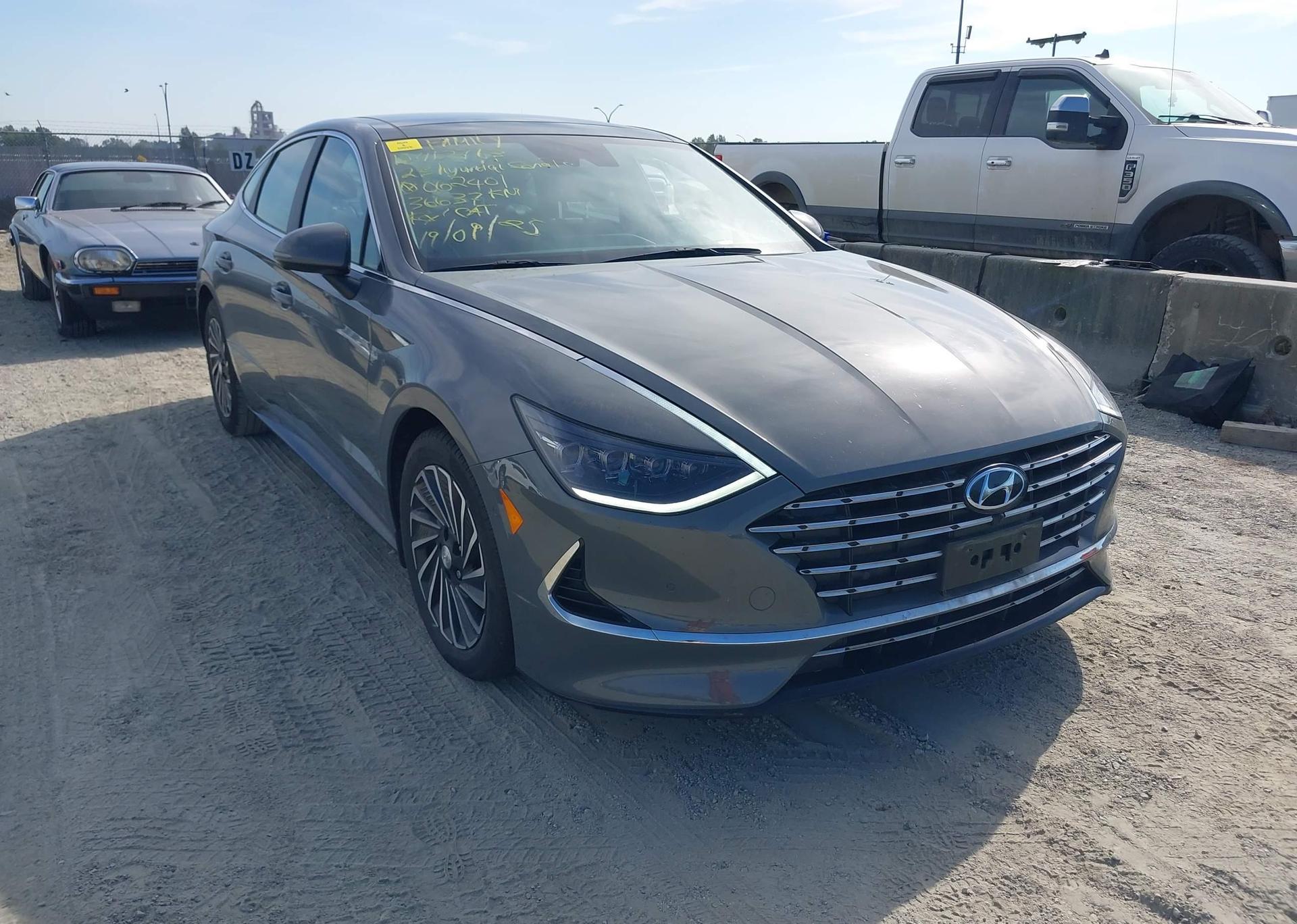 2023 HYUNDAI SONATA HYBRID ULTIMATE