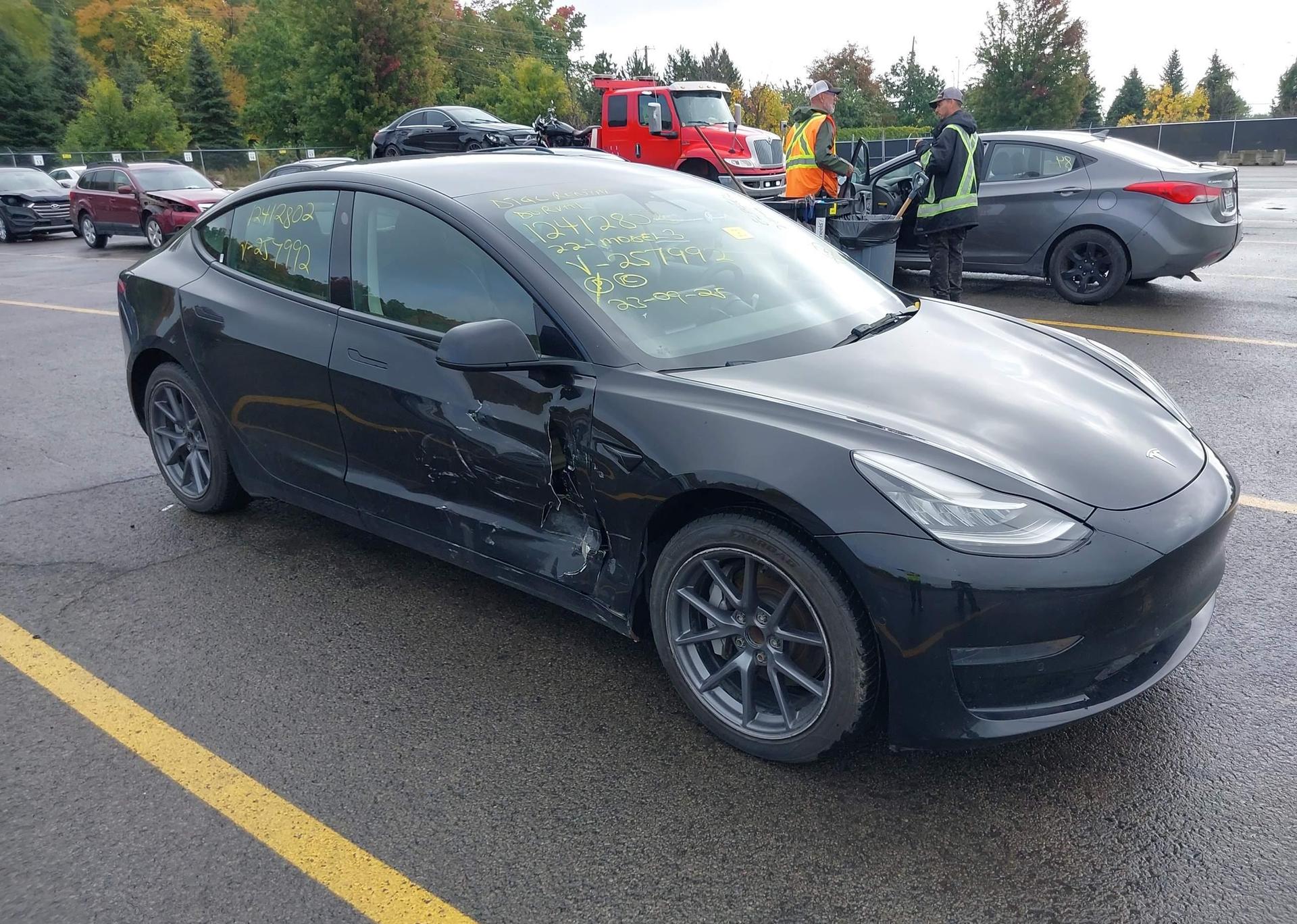 2022 TESLA MODEL 3