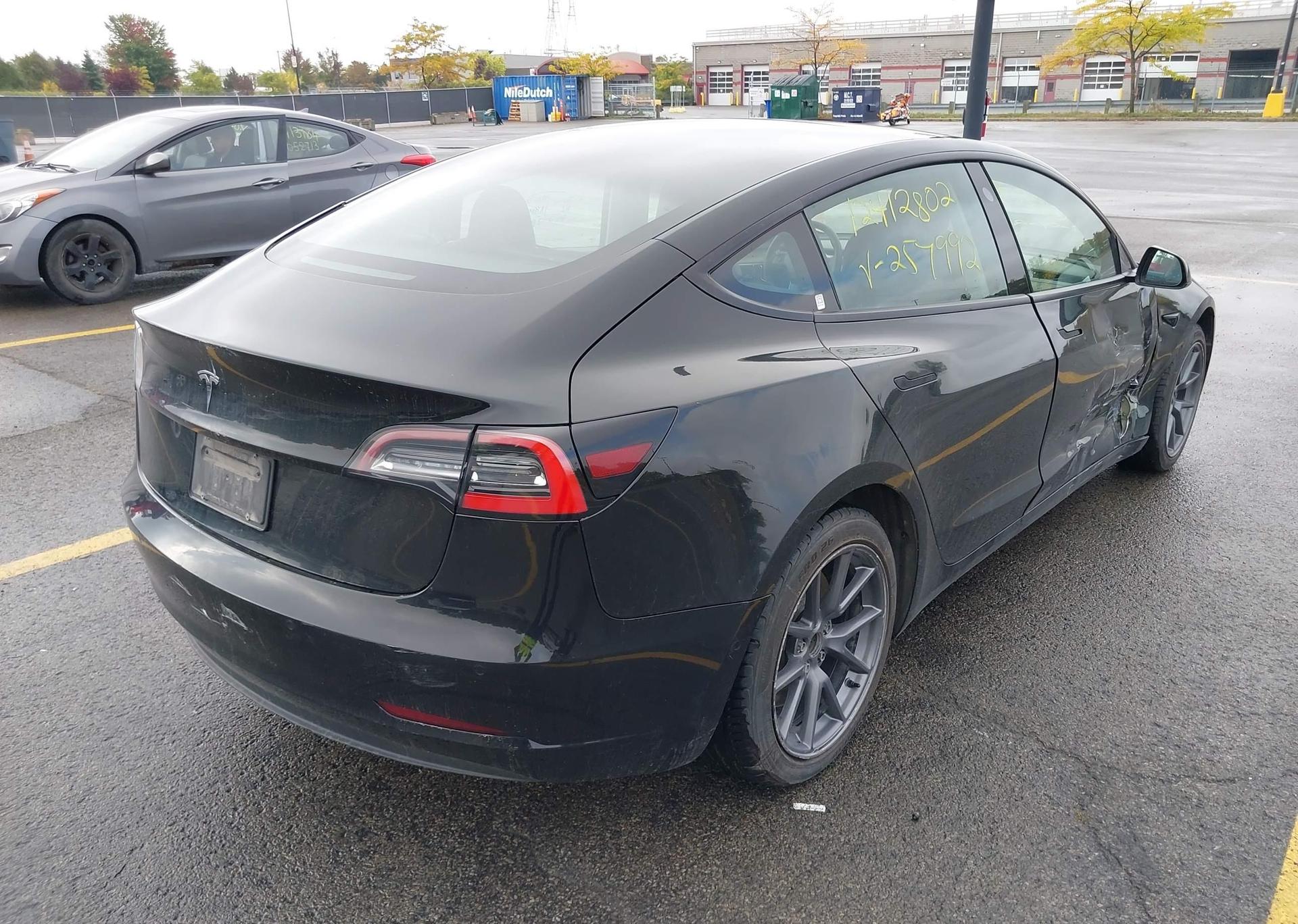 2022 TESLA MODEL 3