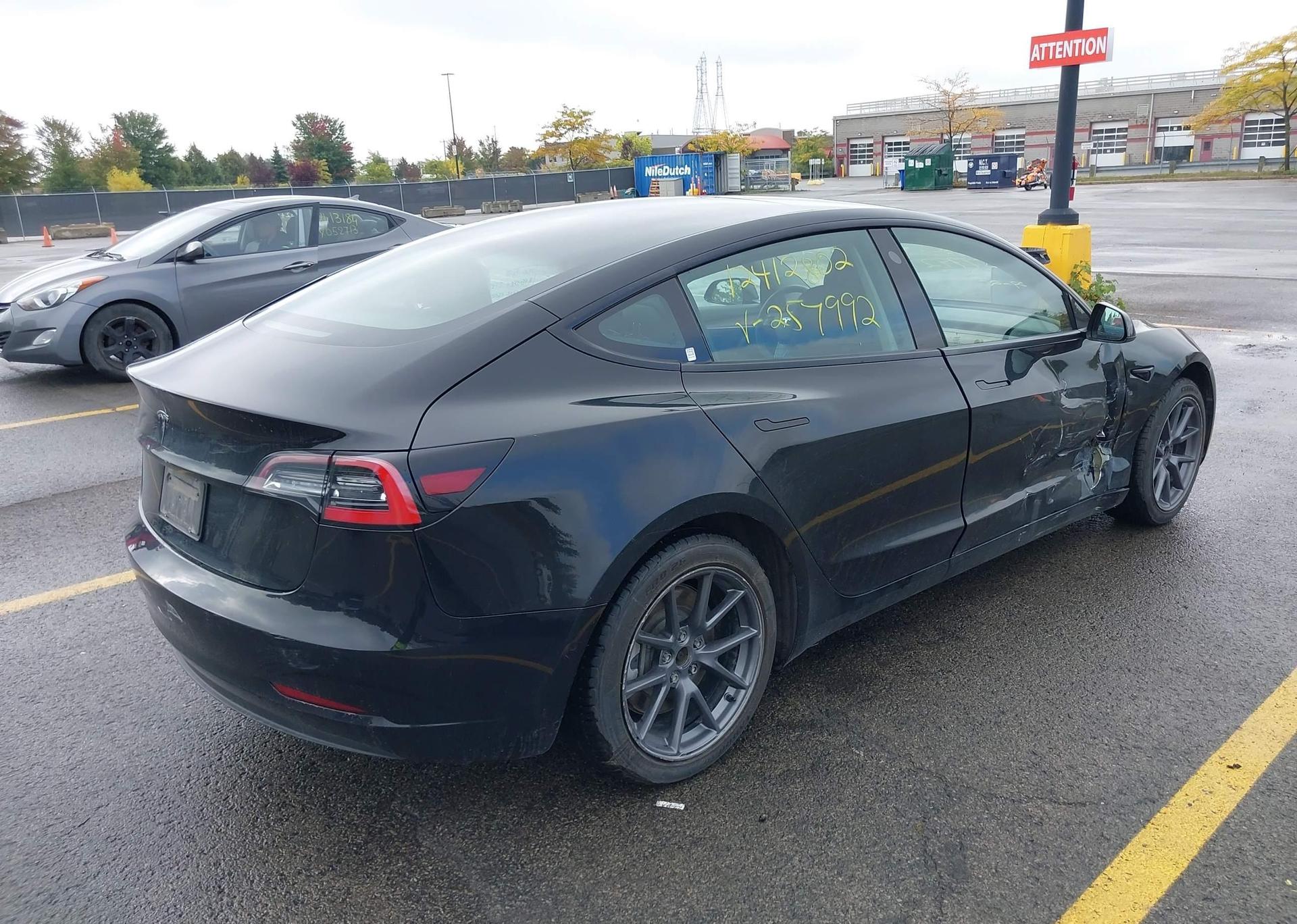2022 TESLA MODEL 3