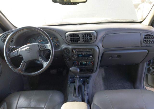 2004 CHEVROLET TRAILBLAZER LS