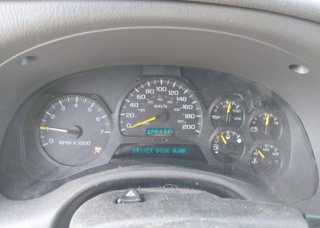 2004 CHEVROLET TRAILBLAZER LS