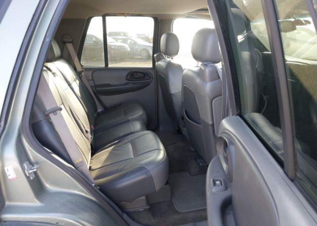 2004 CHEVROLET TRAILBLAZER LS