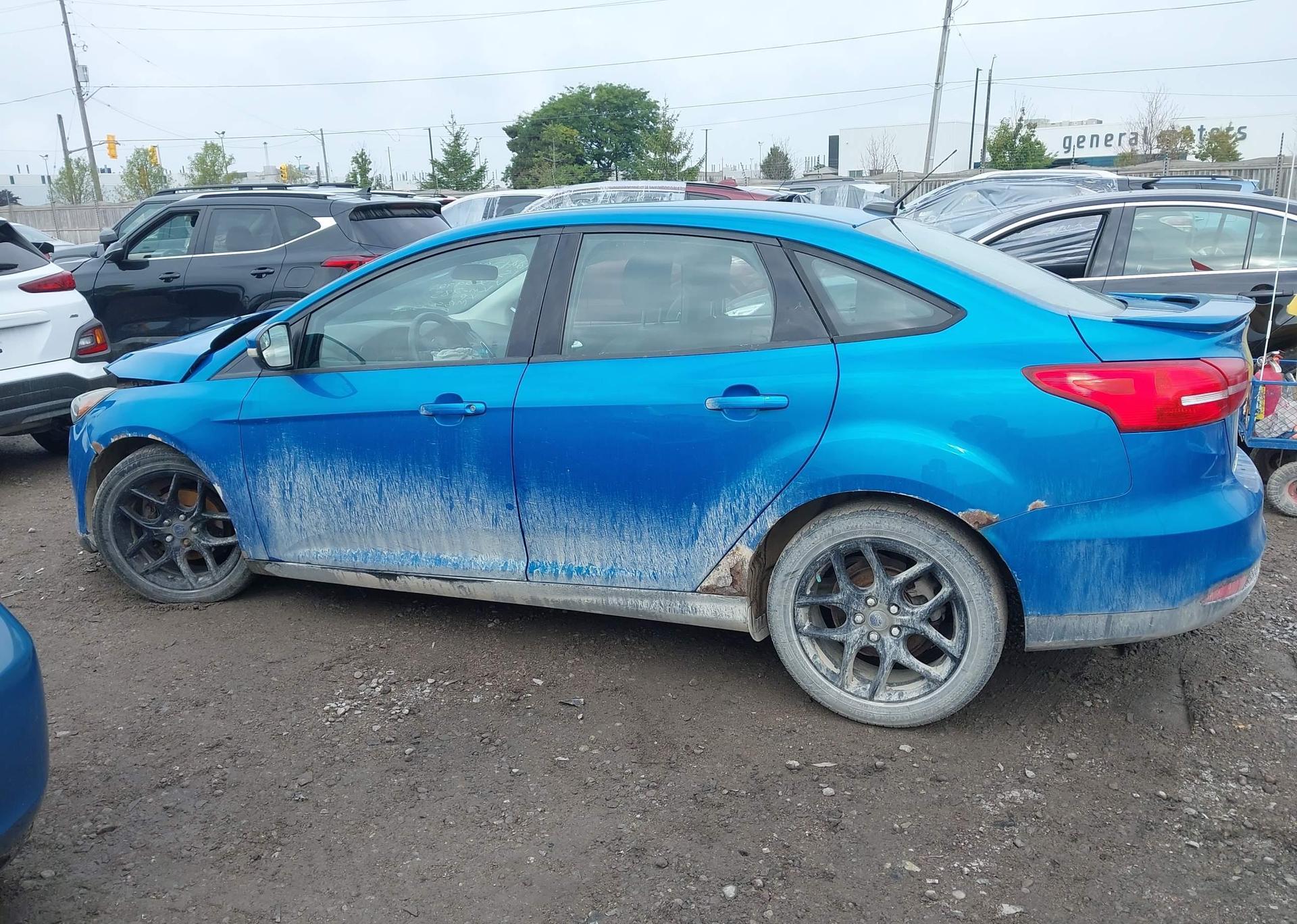 2015 FORD FOCUS SE