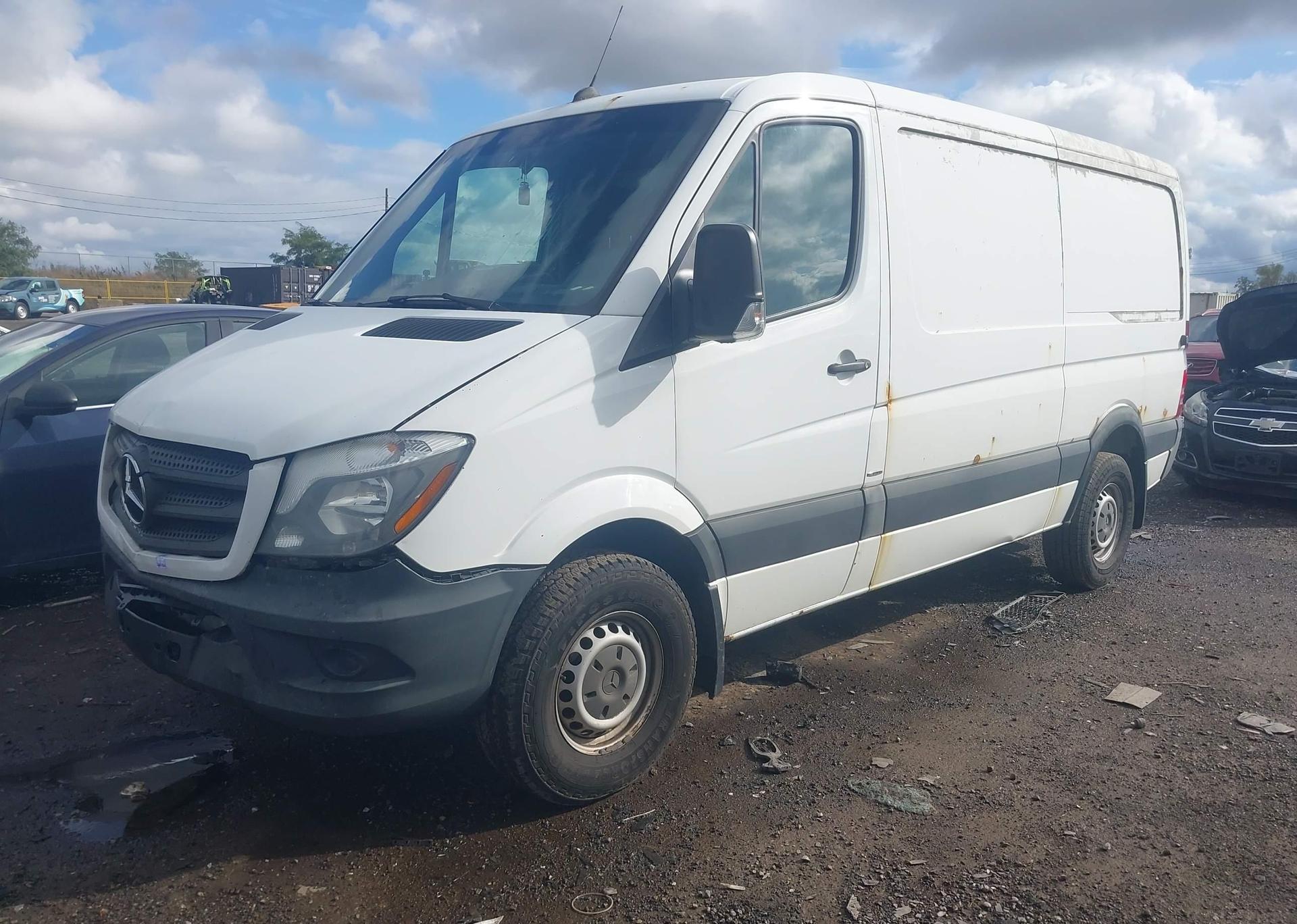 2016 MERCEDES-BENZ SPRINTER 2500 STANDARD ROOF