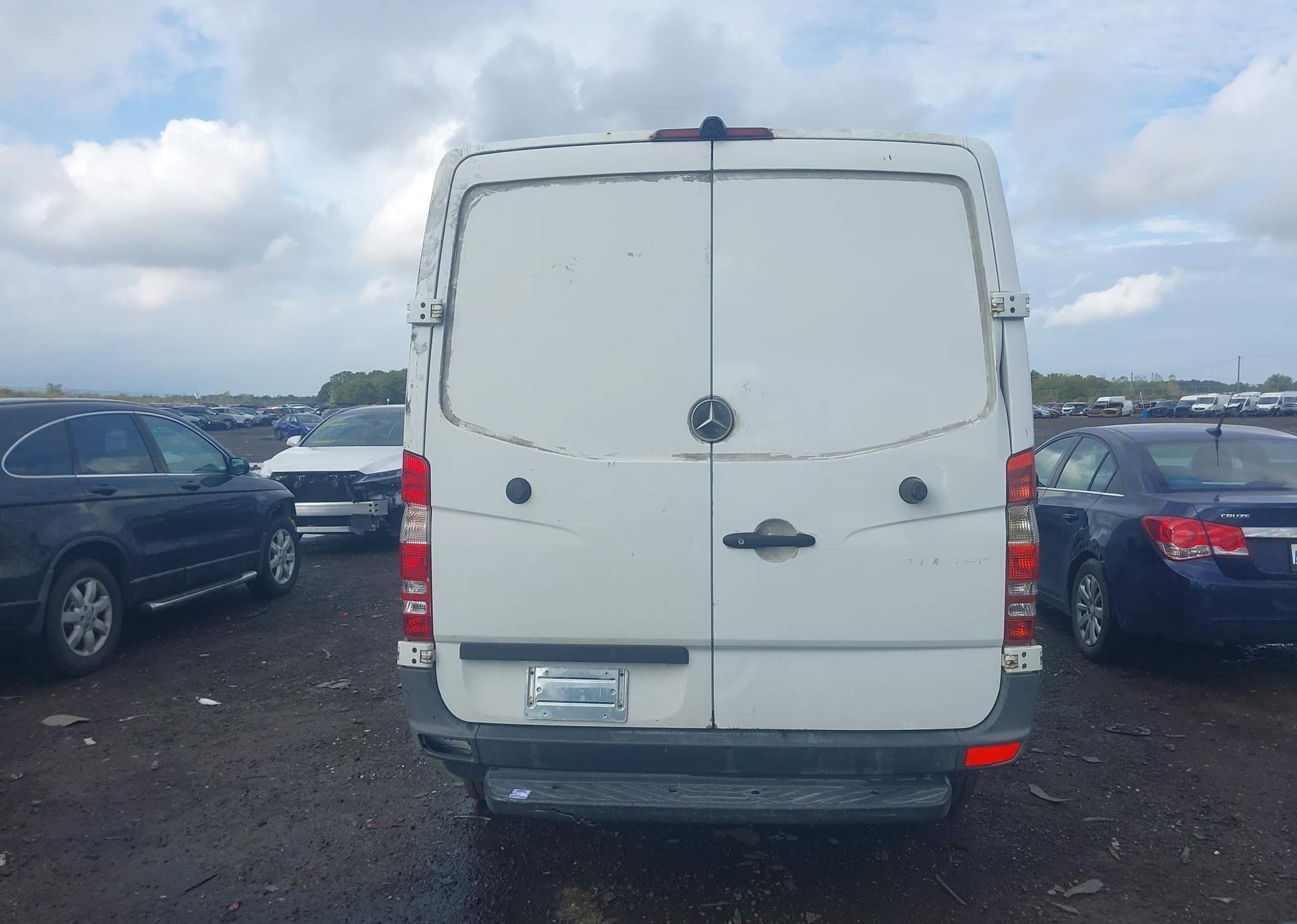 2016 MERCEDES-BENZ SPRINTER 2500 STANDARD ROOF