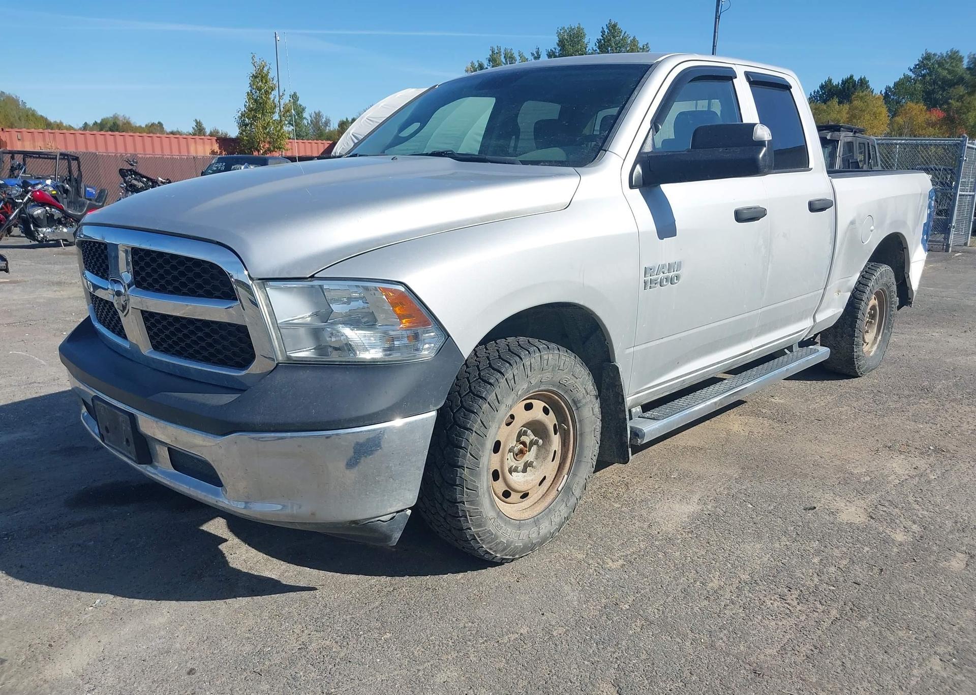 2016 RAM 1500 ST