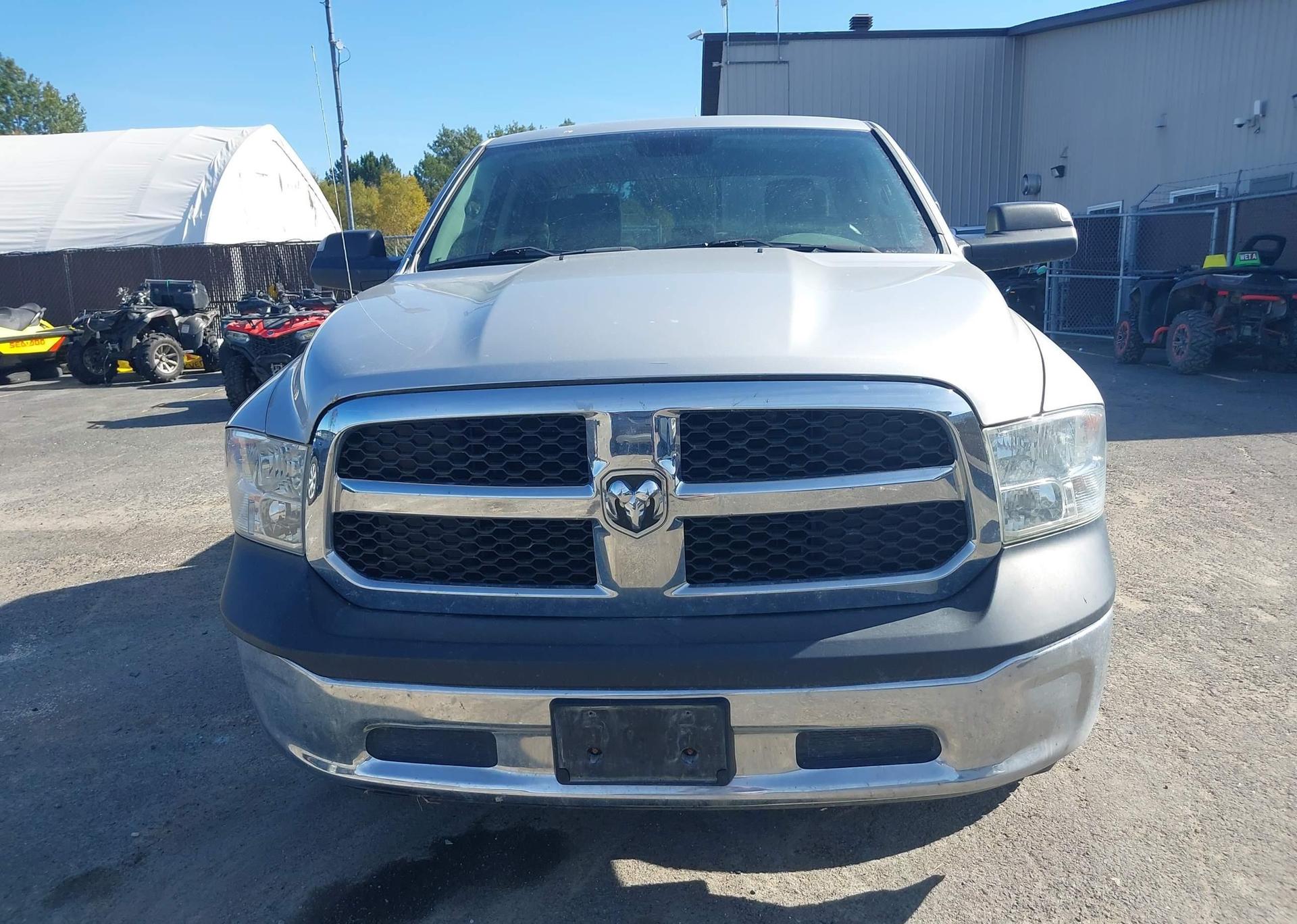 2016 RAM 1500 ST