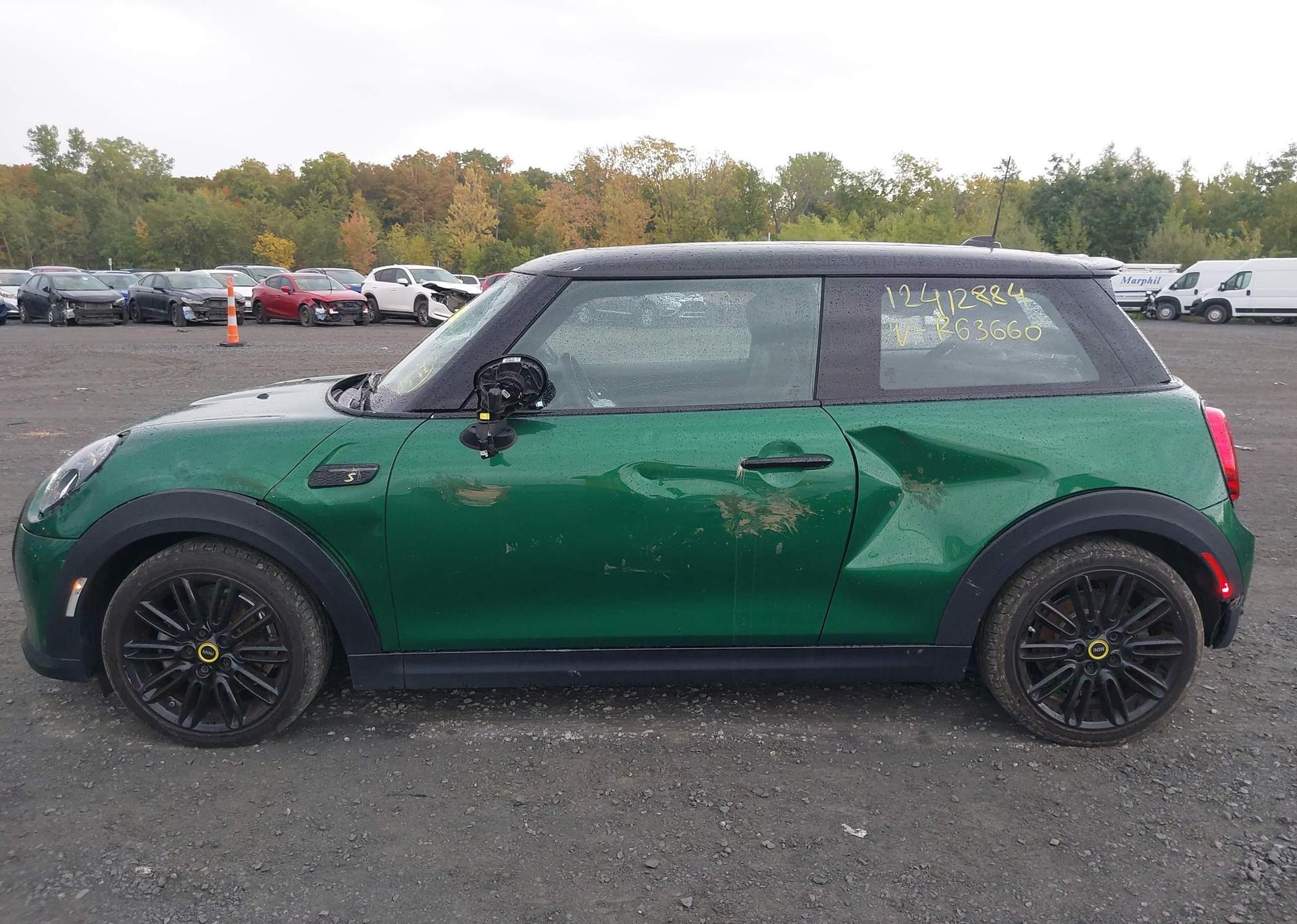 2022 MINI COOPER SE