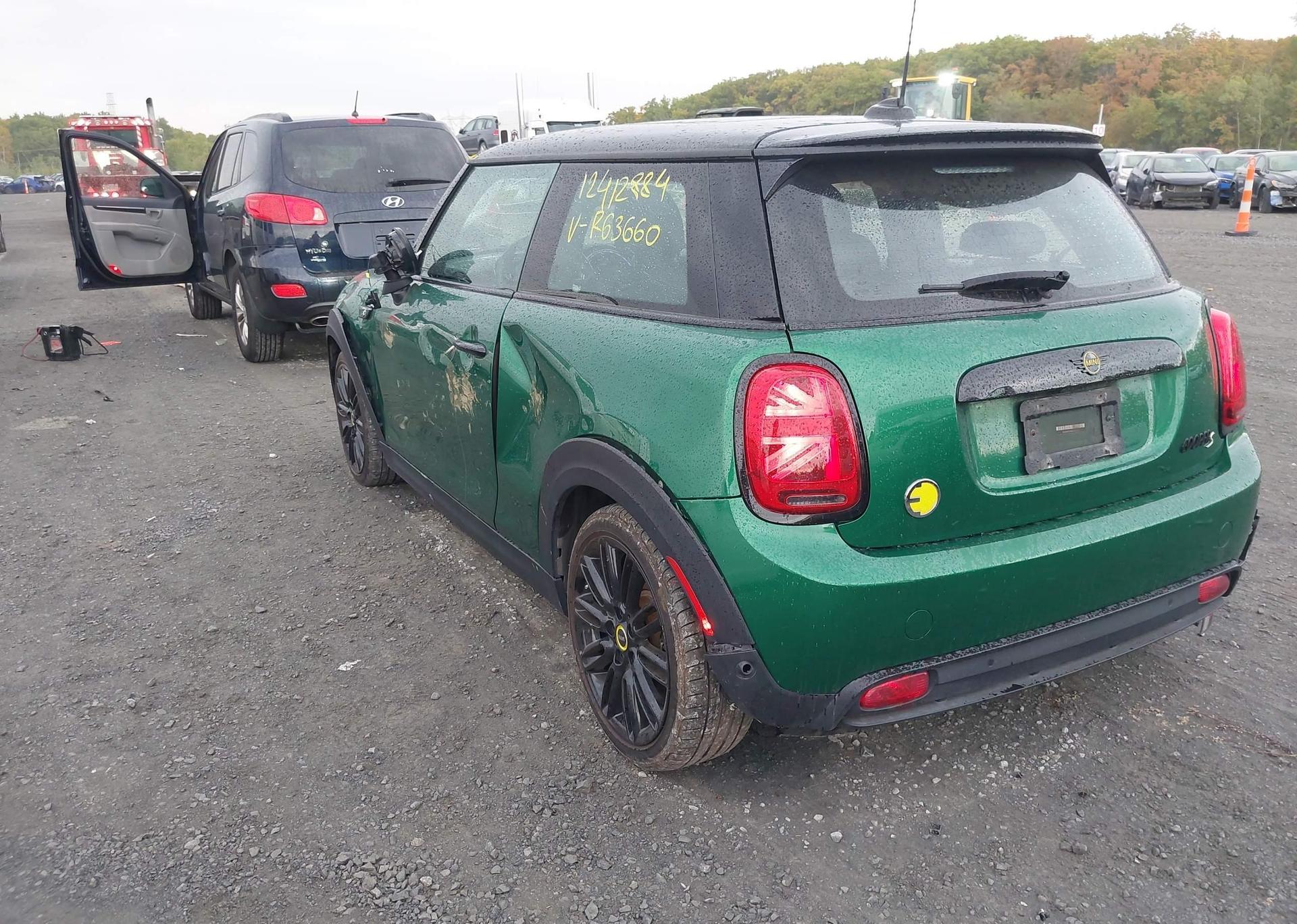 2022 MINI COOPER SE