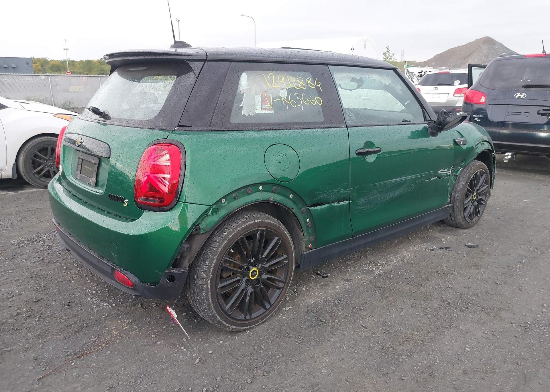 2022 MINI COOPER SE