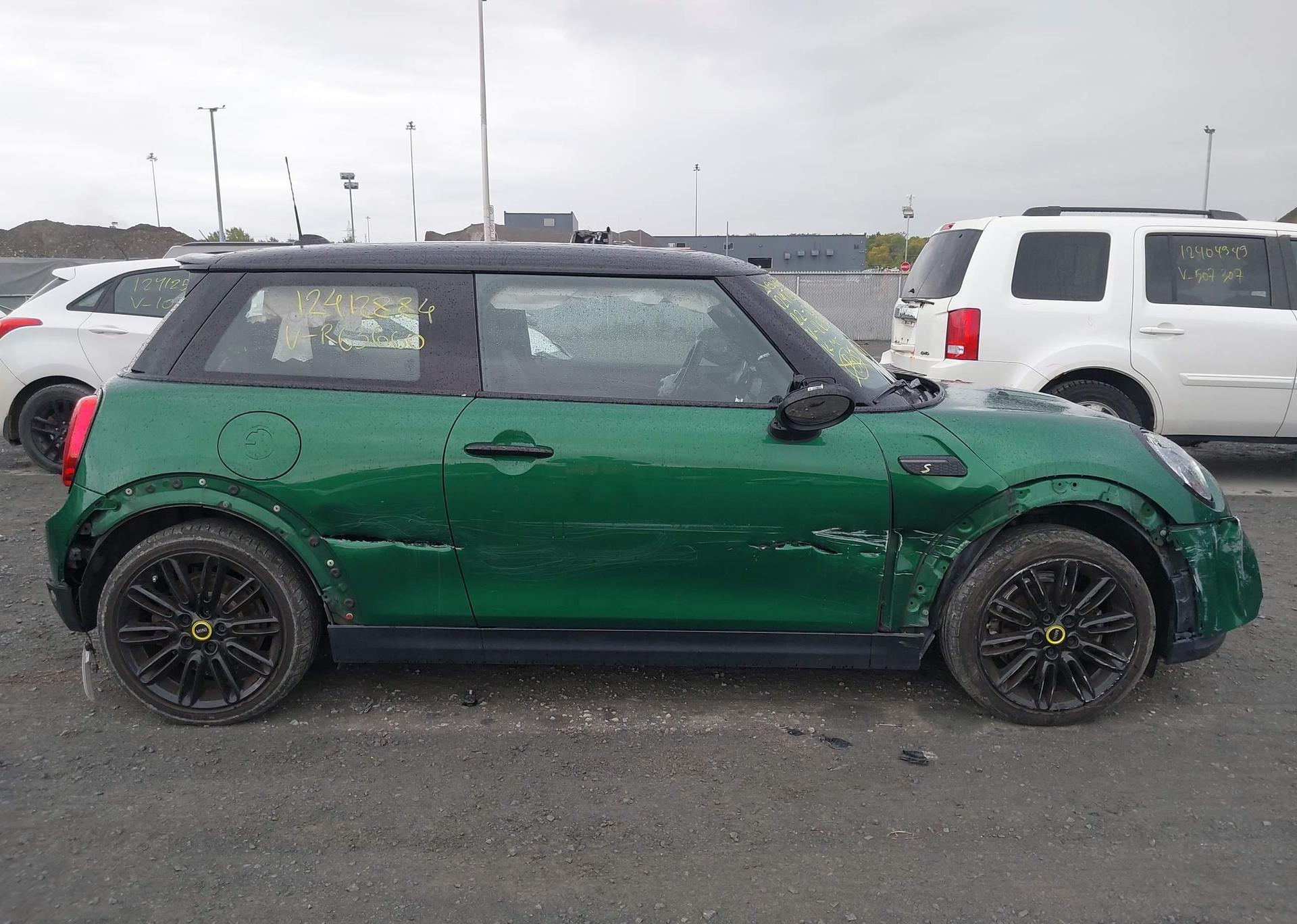 2022 MINI COOPER SE
